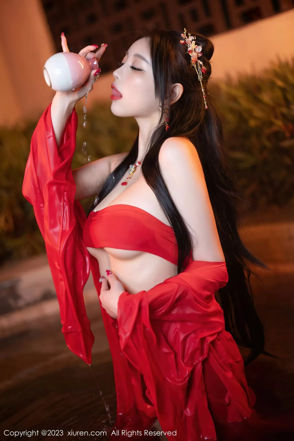 秀人集.com_[XiuRen秀人网]No.6149_女神杨晨晨Yome温泉性感半透红色丝绸秀丰满身材惹火诱惑写真88P