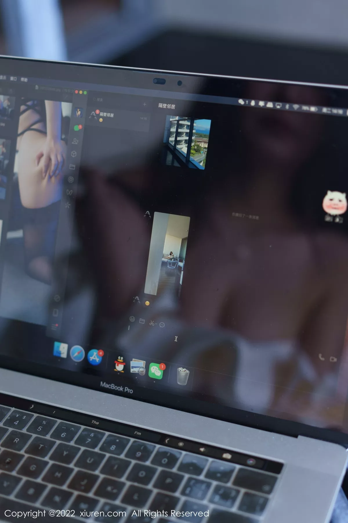 秀人集.com_[XiuRen秀人网]No.6032_模特Laura阿姣性感白色露肩连衣短裙秀曼妙身姿甜美迷人写真92P