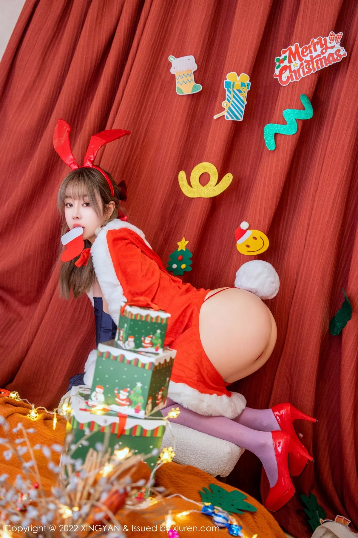 秀人集.com_[XINGYAN星颜社]VOL.161_女神王雨纯圣诞主题性感圣诞服饰露红色皮质内衣完美诱惑写真75P