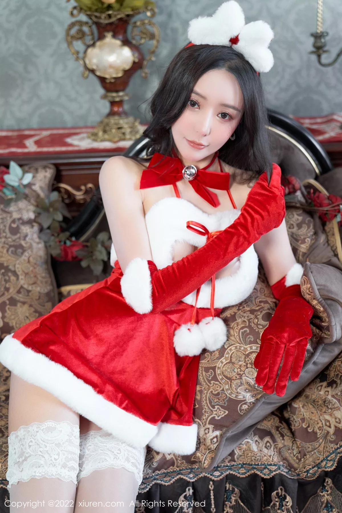 秀人集.com_[XiuRen秀人网]No.6045_女神王馨瑶yanni性感红色圣诞装服配白丝袜秀完美身材诱惑写真76P