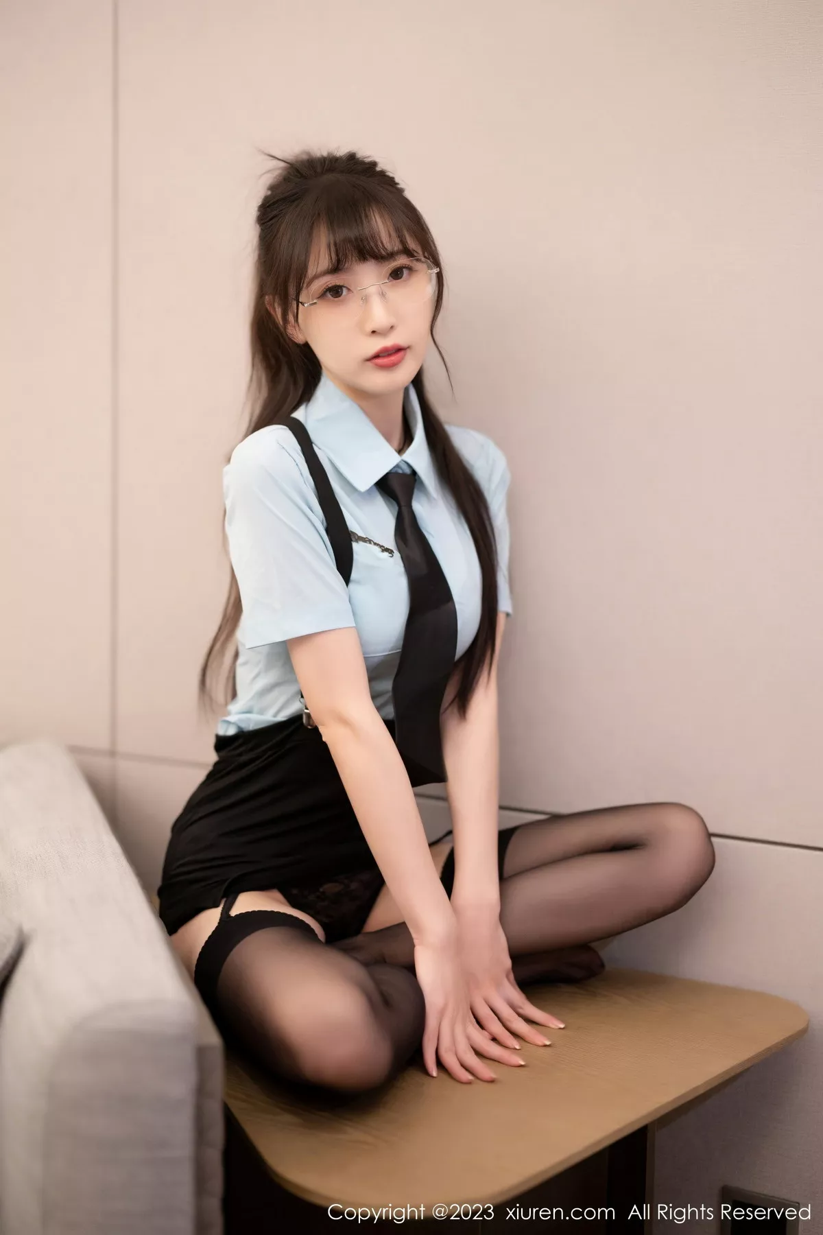 秀人集.com_[XiuRen秀人网]No.6208_模特林星阑性感淡蓝T配黑短裙露蕾丝内衣超薄黑丝迷人诱惑写真72P