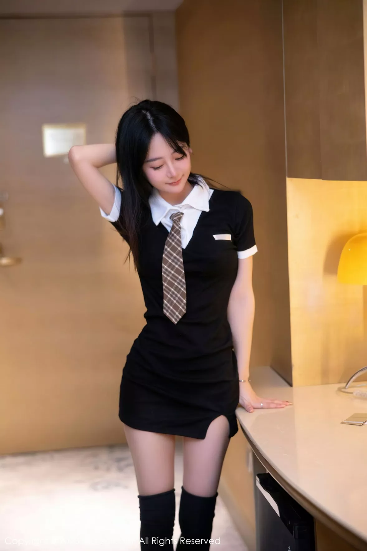 秀人集.com_[XiuRen秀人网]No.6210_新人模特谢小蒽私房半脱学生制服露白色蕾丝内衣迷人诱惑写真91P