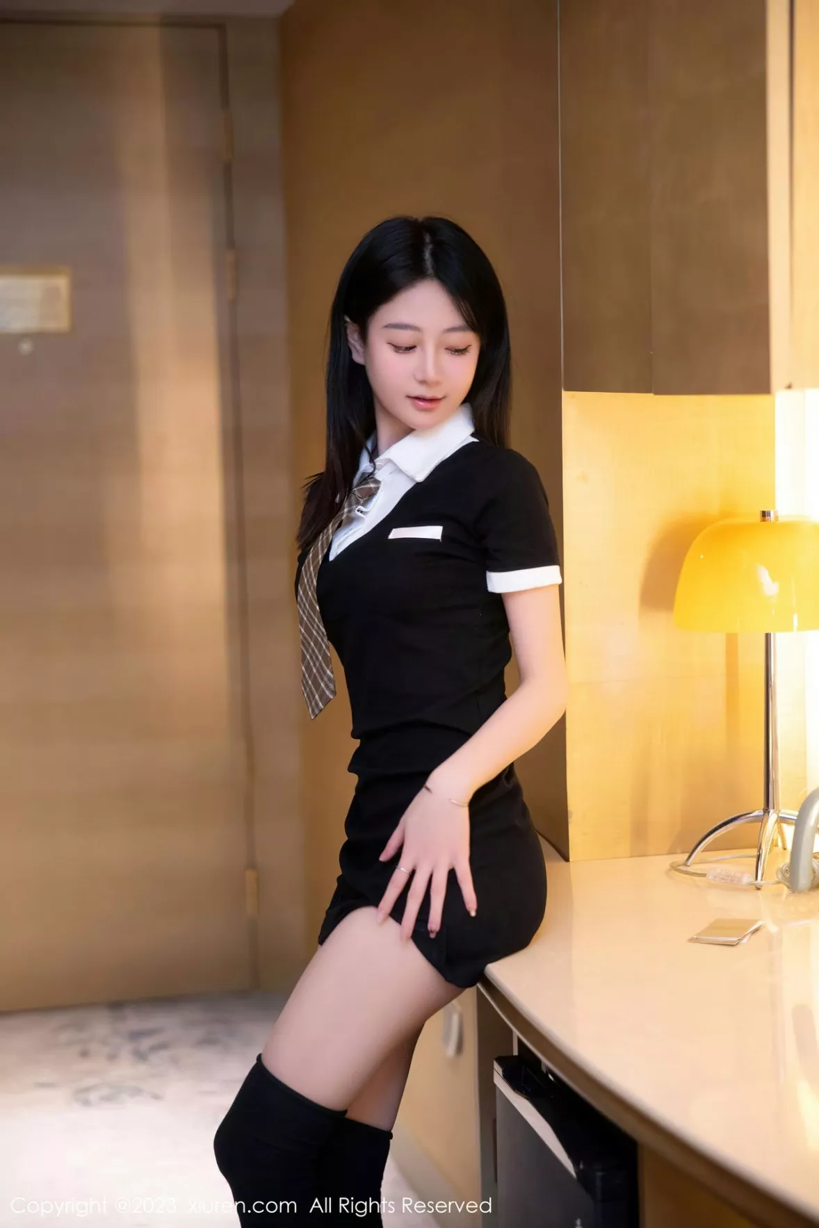 秀人集.com_[XiuRen秀人网]No.6210_新人模特谢小蒽私房半脱学生制服露白色蕾丝内衣迷人诱惑写真91P