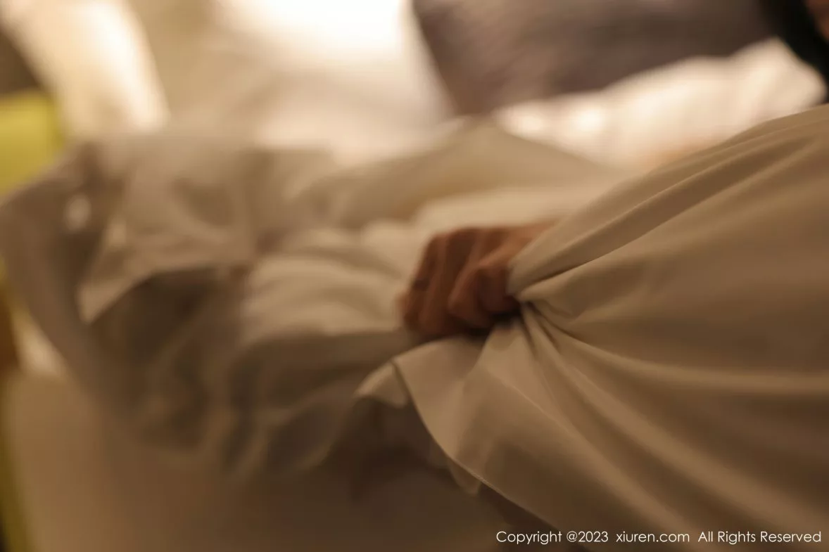 秀人集.com_[XiuRen秀人网]No.6210_新人模特谢小蒽私房半脱学生制服露白色蕾丝内衣迷人诱惑写真91P