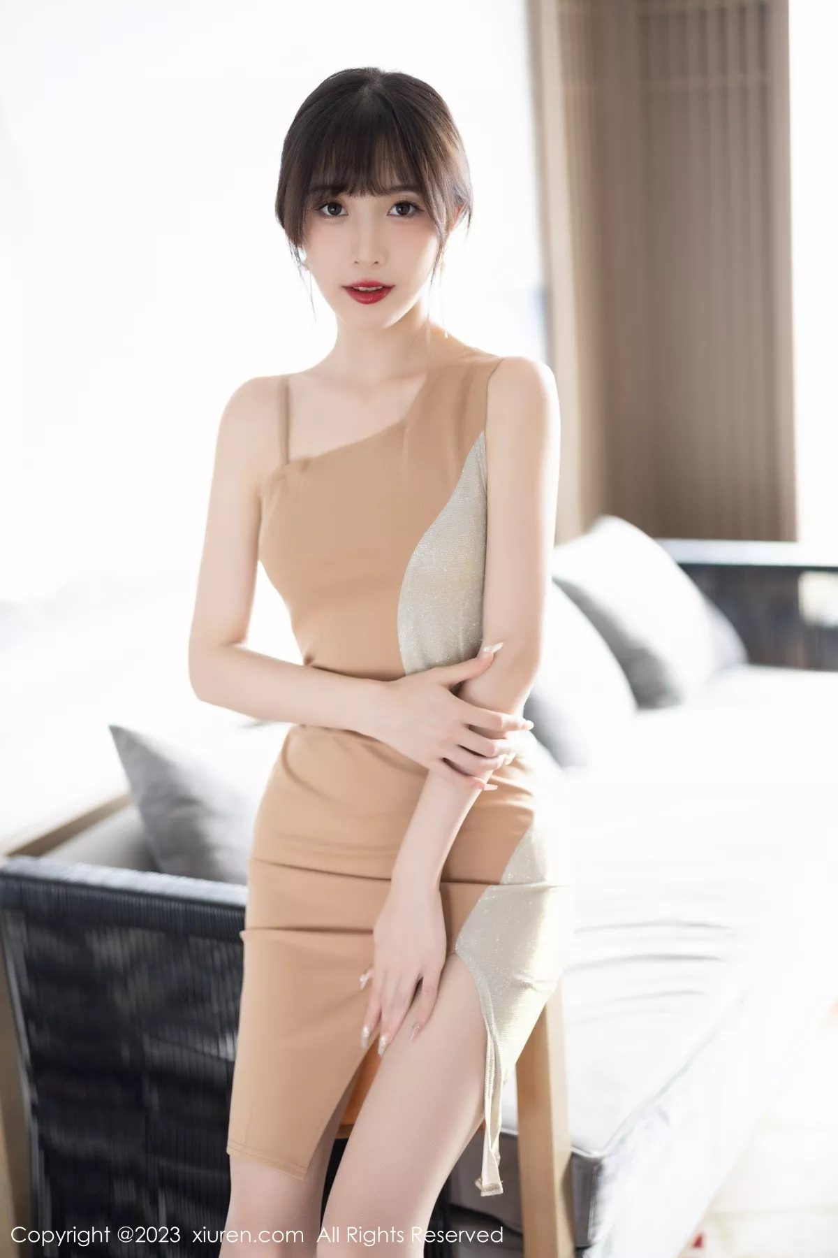 秀人集.com_[XiuRen秀人网]No.6236_模特林星阑脱咖啡色连衣裙露白色蕾丝内衣配开档肉丝诱惑写真90P