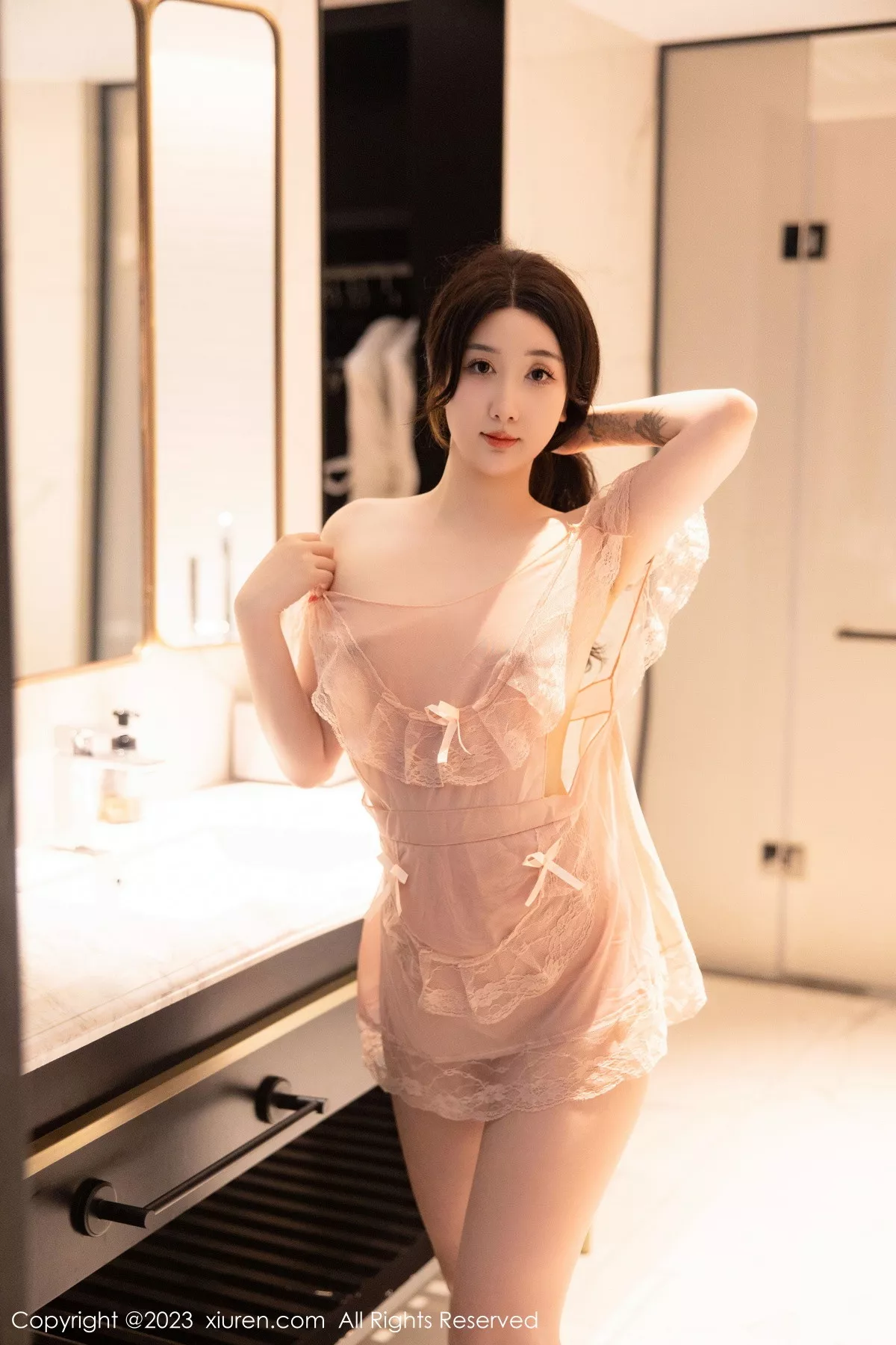 秀人集.com_[XiuRen秀人网]No.6243_模特江真真浴室场景性感淡粉色蕾丝情趣服秀惹火身材诱惑写真78P