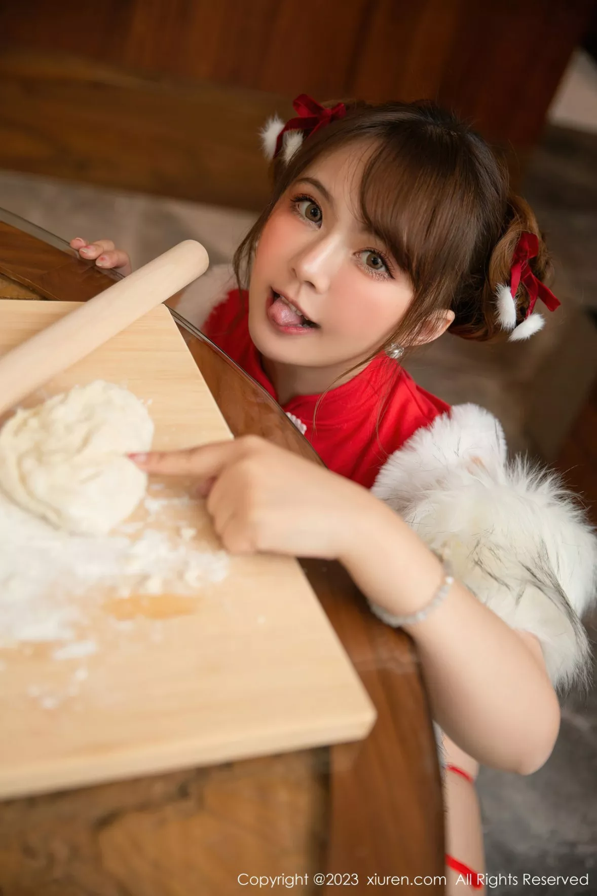 秀人集.com_[XiuRen秀人网]No.6242_模特张思允Nice包饺子主题性感喜庆红色服饰秀完美身材诱惑写真73P