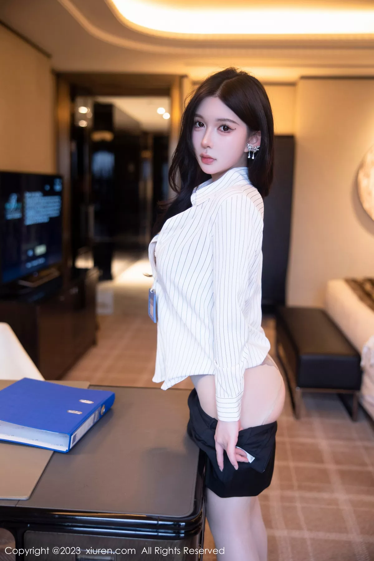 秀人集.com_[XiuRen秀人网]No.6247_模特林珊珊性感白T配黑短裙露浅黄色内衣开档肉丝完美诱惑写真97P