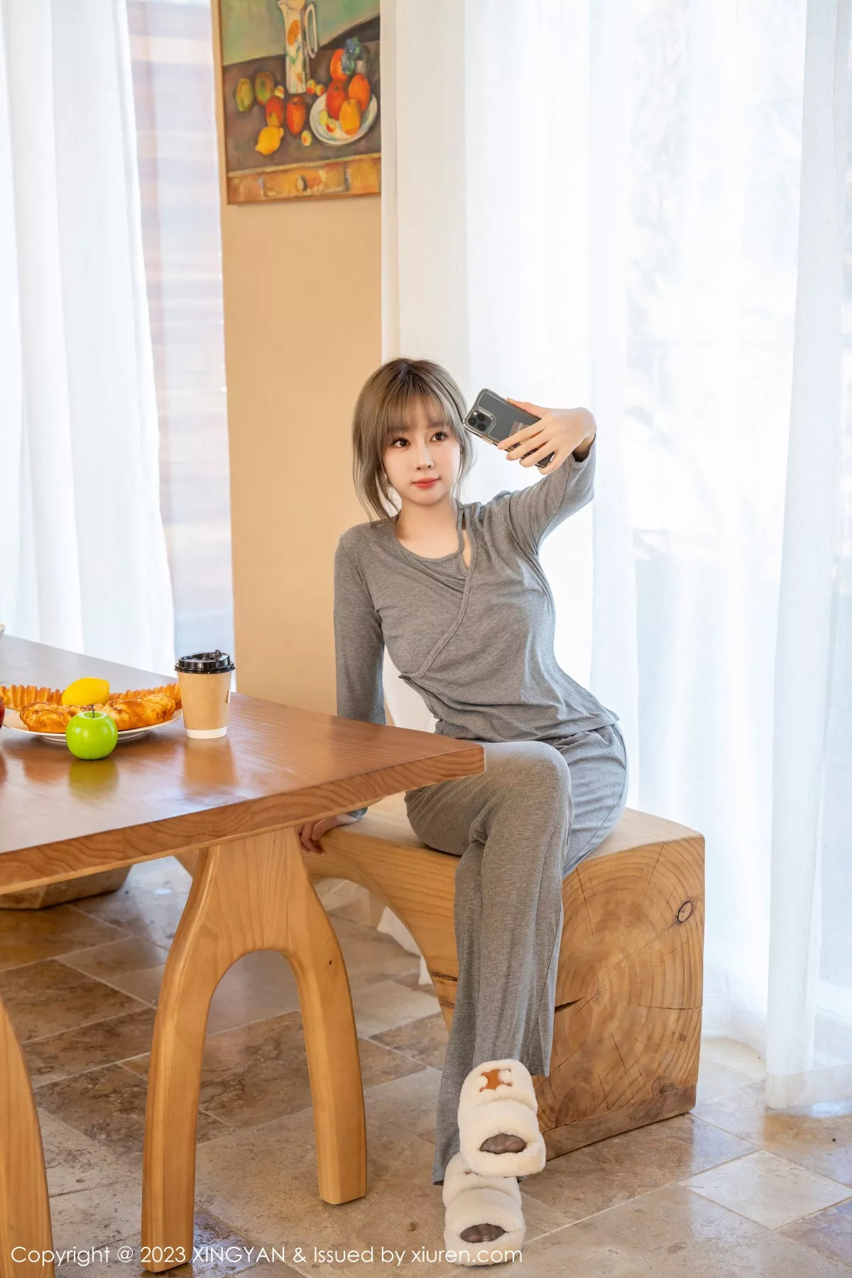 秀人集.com_[XINGYAN星颜社]VOL.171_女神王雨纯脱灰色休闲装露轻透连体衣配开档黑丝惹火诱惑写真78P