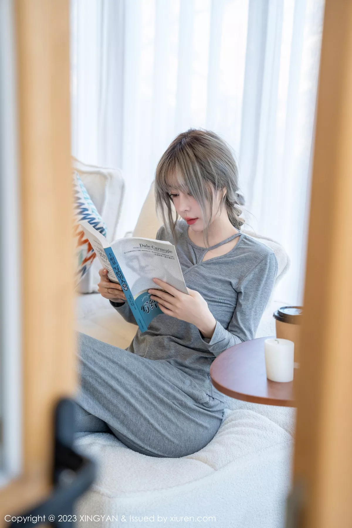 秀人集.com_[XINGYAN星颜社]VOL.171_女神王雨纯脱灰色休闲装露轻透连体衣配开档黑丝惹火诱惑写真78P