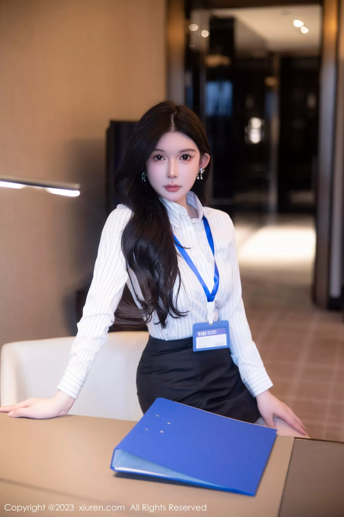 秀人集.com_[XiuRen秀人网]No.6247_模特林珊珊性感白T配黑短裙露浅黄色内衣开档肉丝完美诱惑写真97P