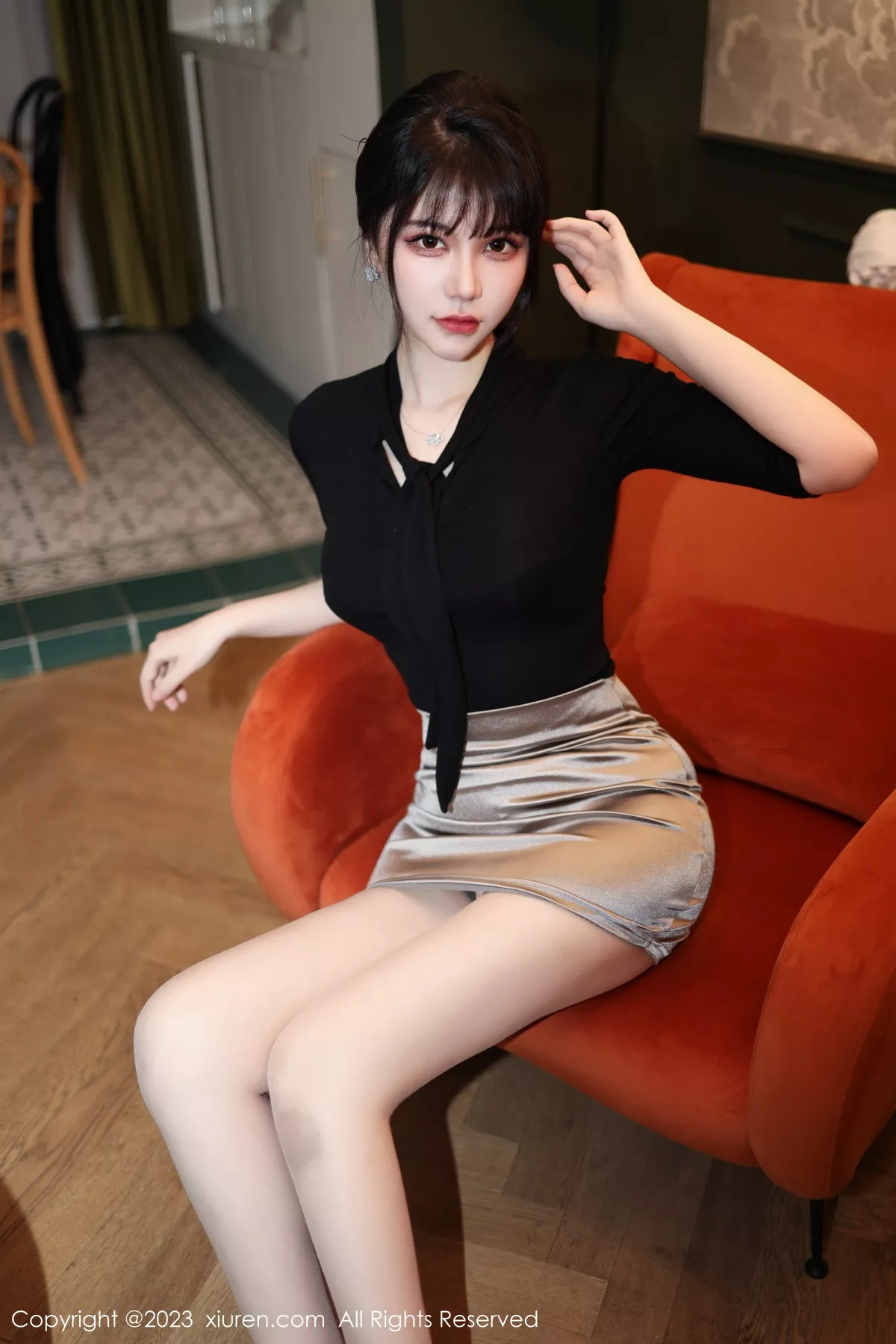 秀人集.com_[XiuRen秀人网]No.6256_模特桃桃子闺蜜剧情主题性感黑白丝袜系列秀美腿迷人诱惑写真85P