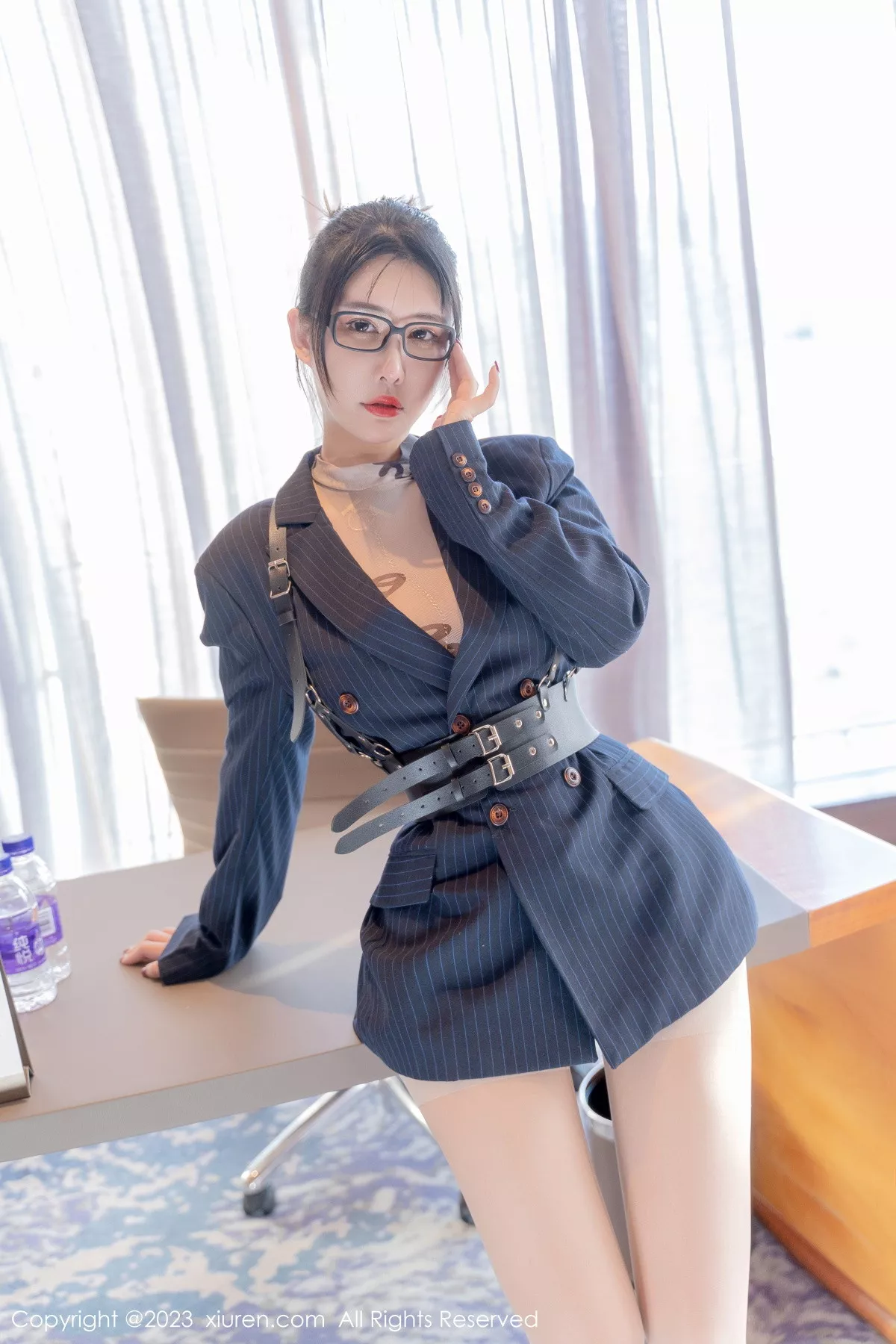 秀人集.com_[XiuRen秀人网]No.6255_模特夏沫沫tifa私人秘书主题性感超薄肉丝秀完美身材诱惑写真62P