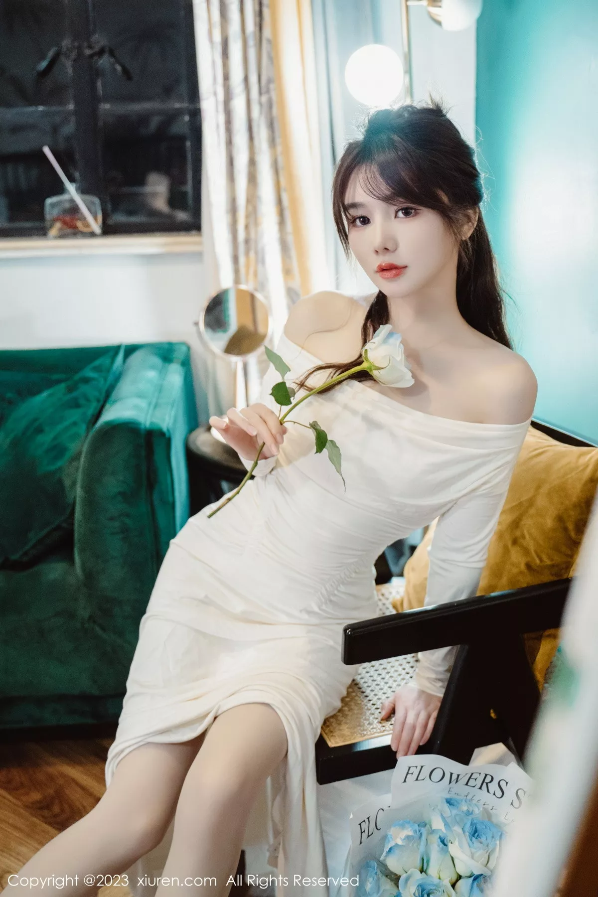 秀人集.com_[XiuRen秀人网]No.6182_模特婠婠么脱白色连衣长裙露蕾丝内衣配开档白丝迷人诱惑写真79P