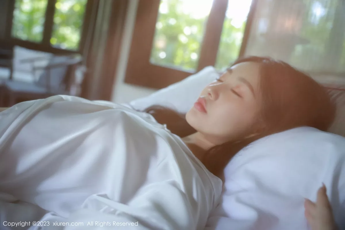 秀人集.com_[XiuRen秀人网]No.6183_模特谢晚晚私房床上脱性感白T秀曼妙身姿美轮美奂迷人诱惑写真44P