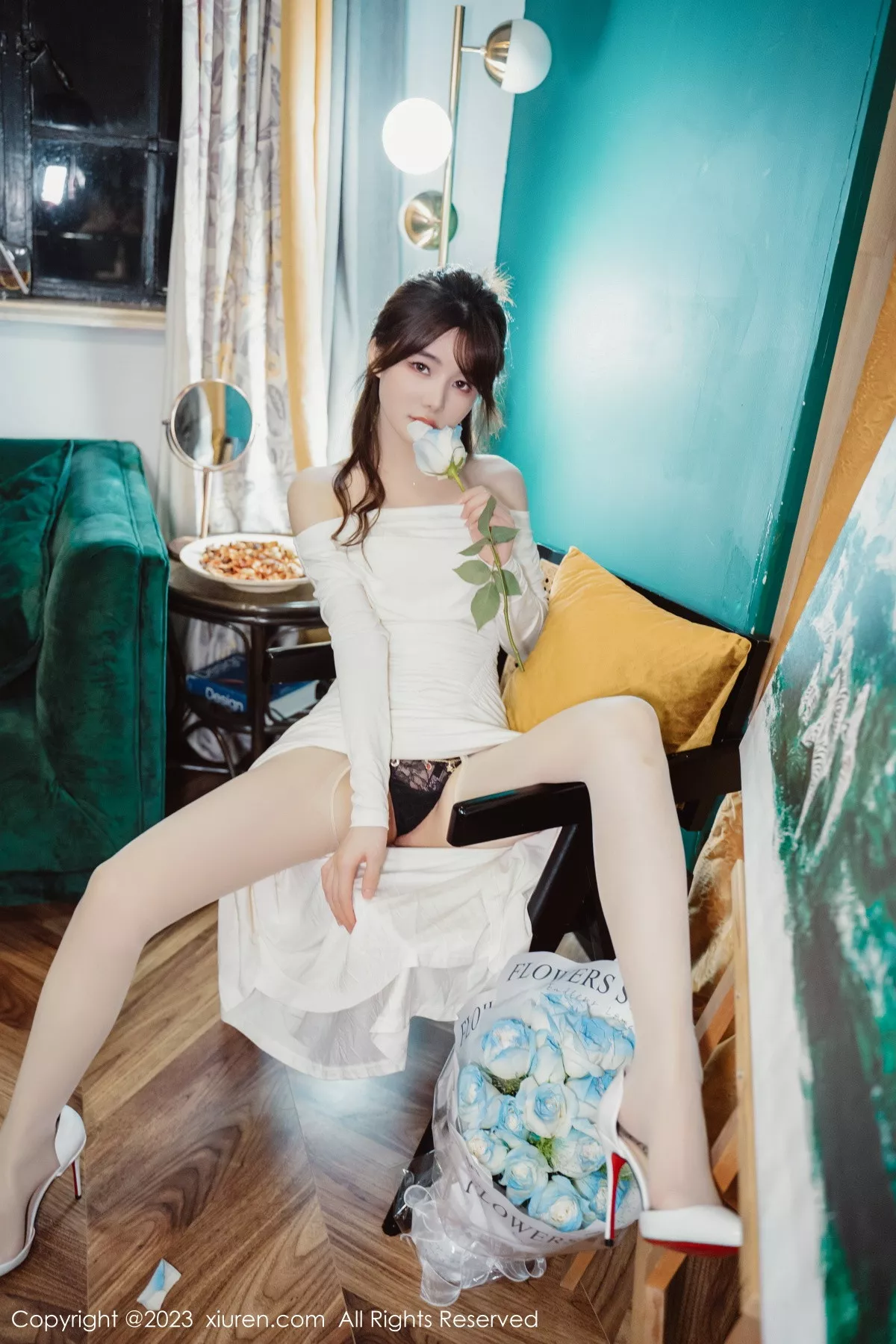 秀人集.com_[XiuRen秀人网]No.6182_模特婠婠么脱白色连衣长裙露蕾丝内衣配开档白丝迷人诱惑写真79P