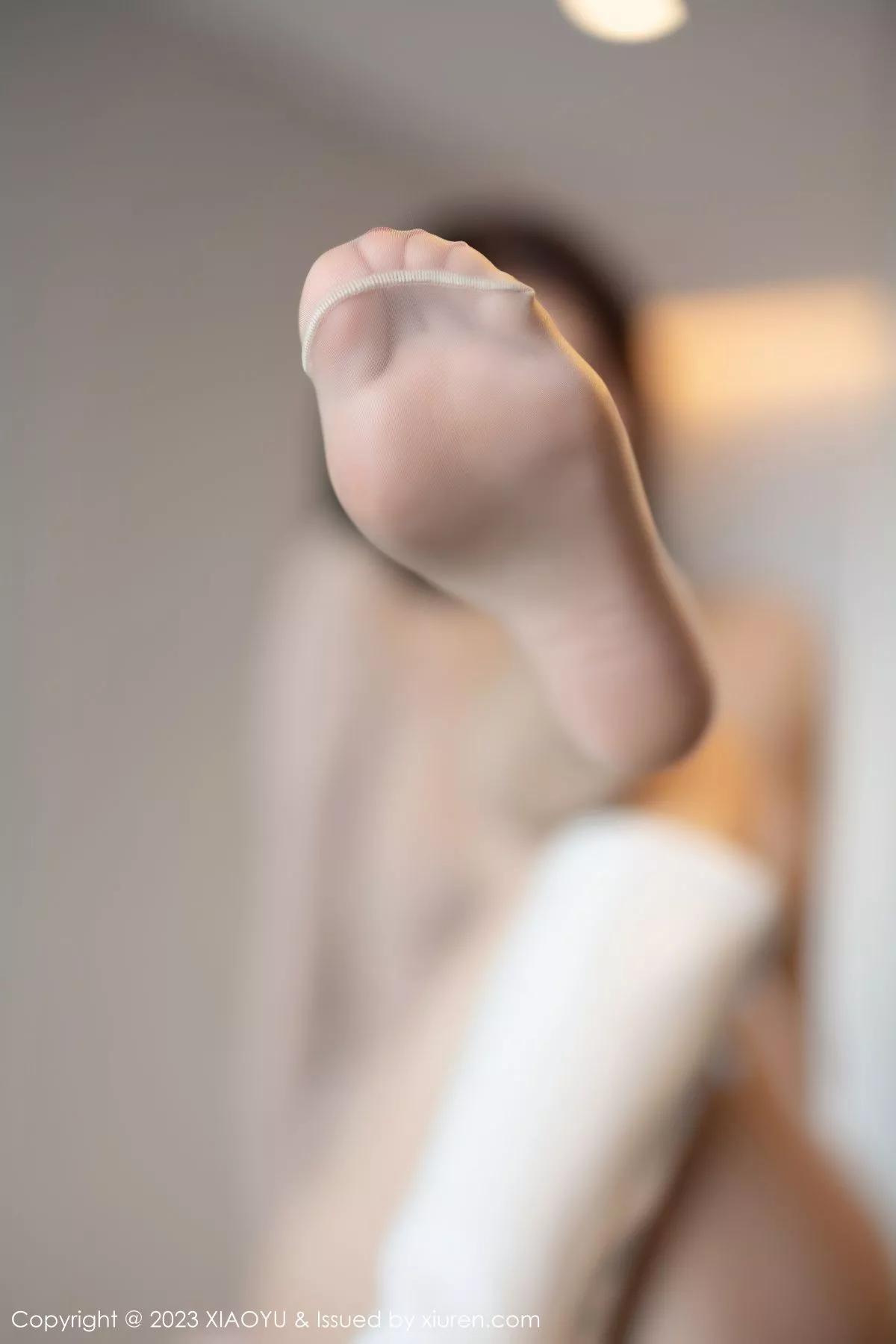 秀人集.com_[XiaoYu画语界]Vol.968_女神杨晨晨Yome杏色收身连衣裙配闪亮肉丝秀丰腴身材迷人写真82P