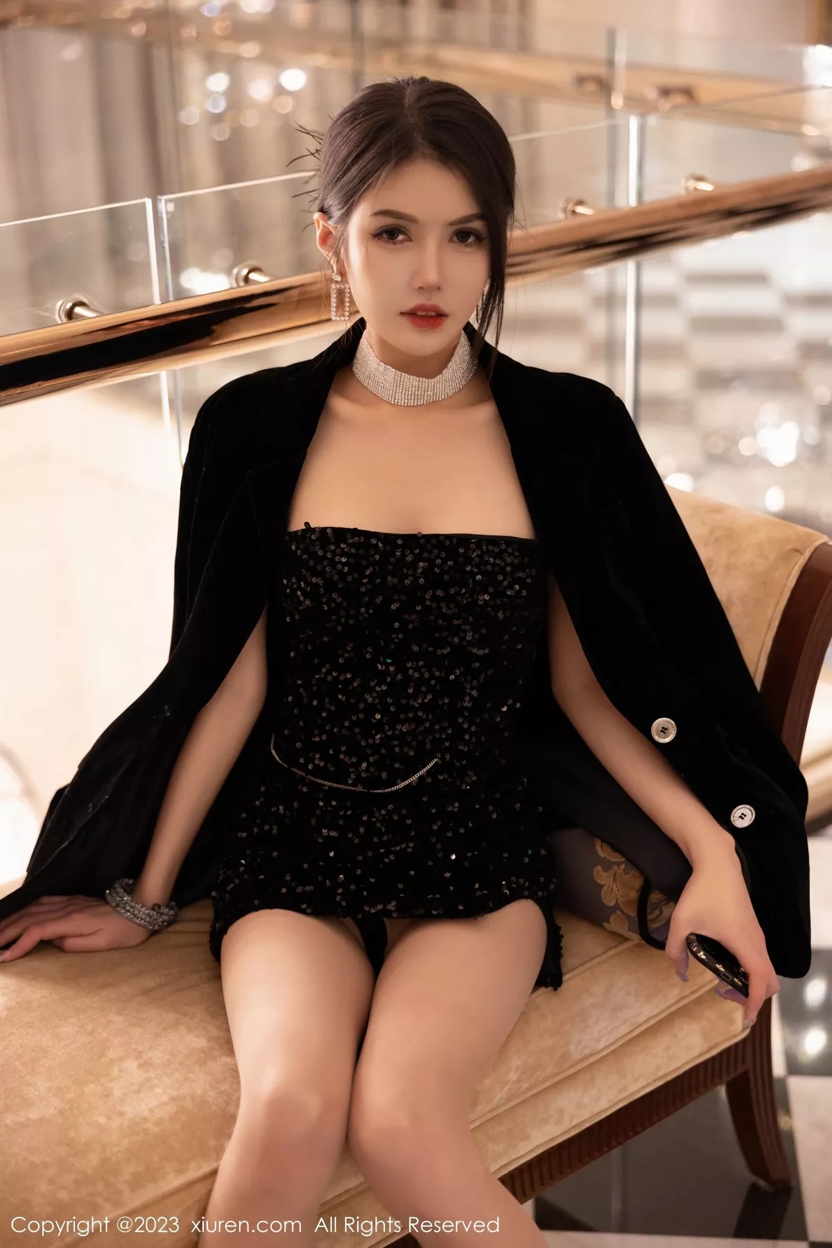 秀人集.com_[XiuRen秀人网]No.6335_模特媛媛酱belle脱西服上衣露黑色连衣短裙开档肉丝撩人诱惑写真99P