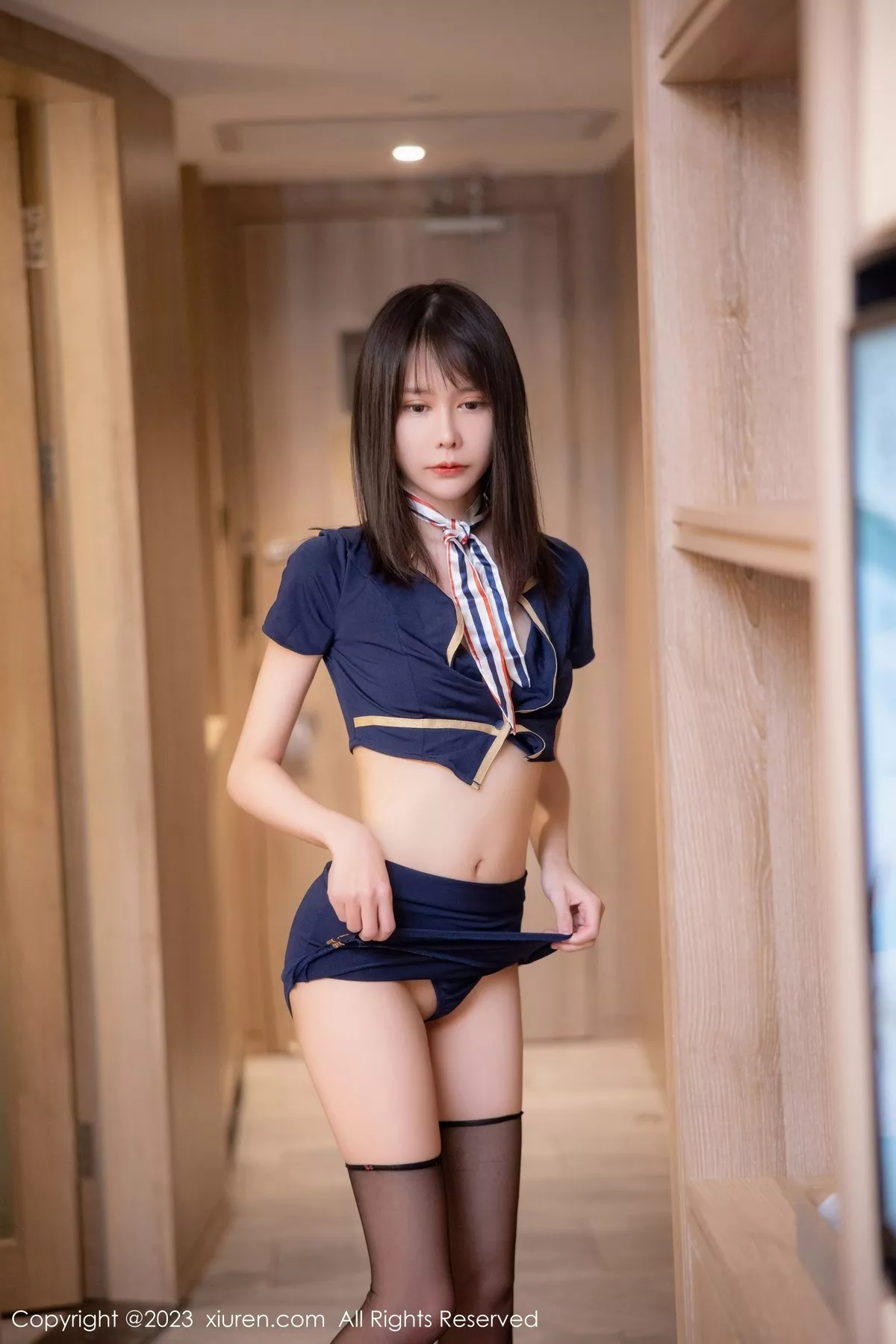 秀人集.com_[XiuRen秀人网]No.6354_模特甜佳佳性感蓝色短款制服配超薄黑丝秀曼妙身姿迷人诱惑写真63P