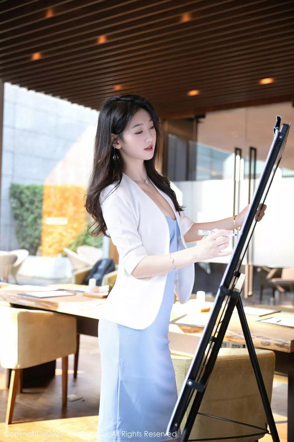 秀人集.com_[XiuRen秀人网]No.6368_模特唐安琪性感OL职业装配超薄肉丝秀曼妙身姿迷人诱惑写真83P