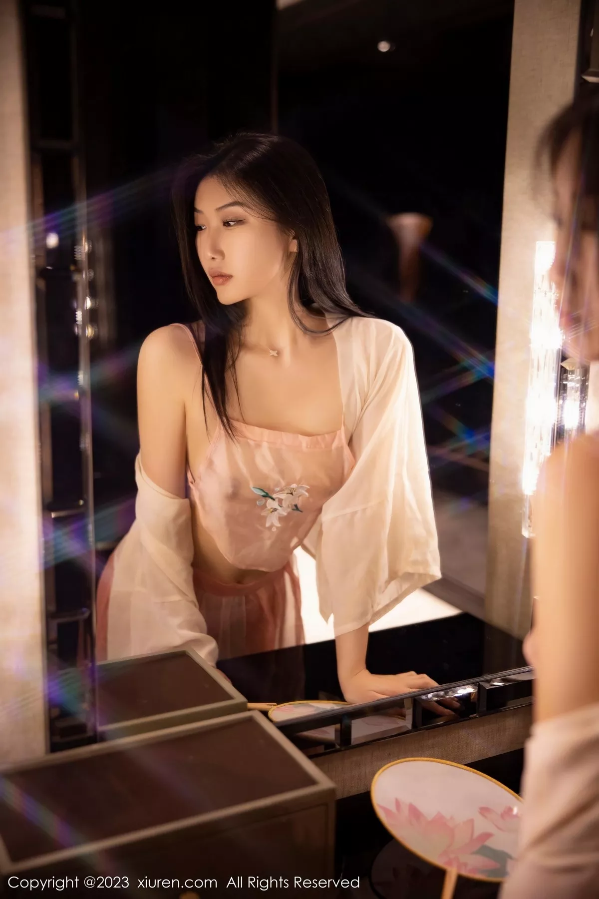 秀人集.com_[XiuRen秀人网]No.6369_新人模特李佳芮cherie性感粉色薄透古装服饰秀惹火身材诱惑写真91P