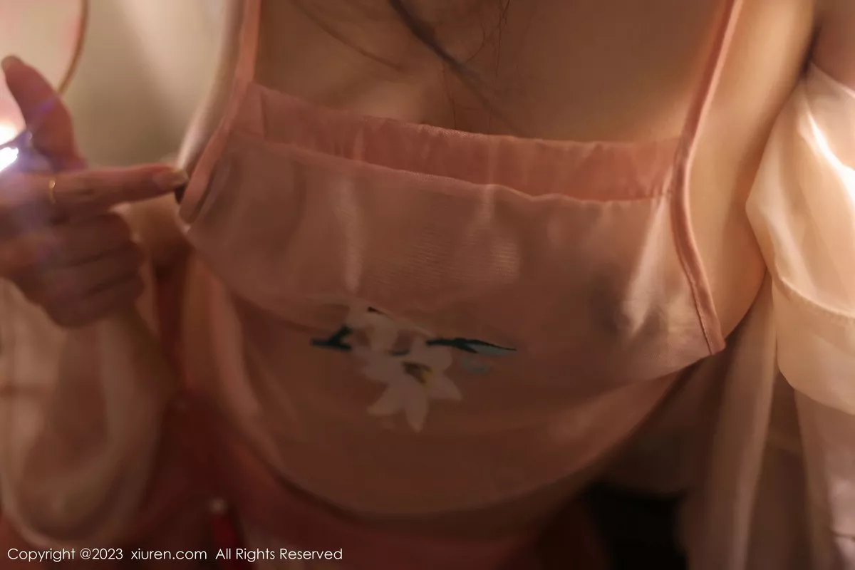 秀人集.com_[XiuRen秀人网]No.6369_新人模特李佳芮cherie性感粉色薄透古装服饰秀惹火身材诱惑写真91P