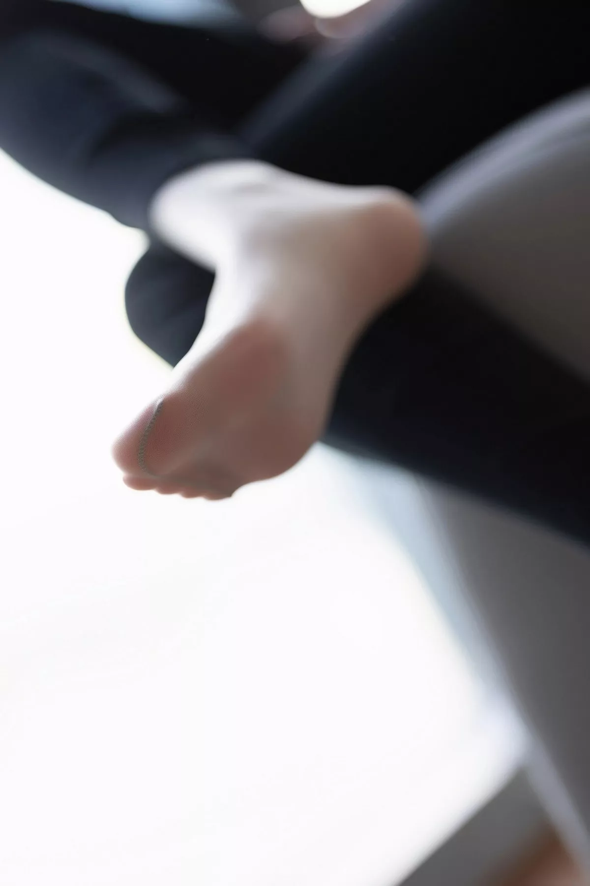 秀人集.com_[XiaoYu画语界]Vol.981_模特林星阑性感黑色连体蕾丝内衣配原色丝袜秀曼妙身姿诱惑写真87P