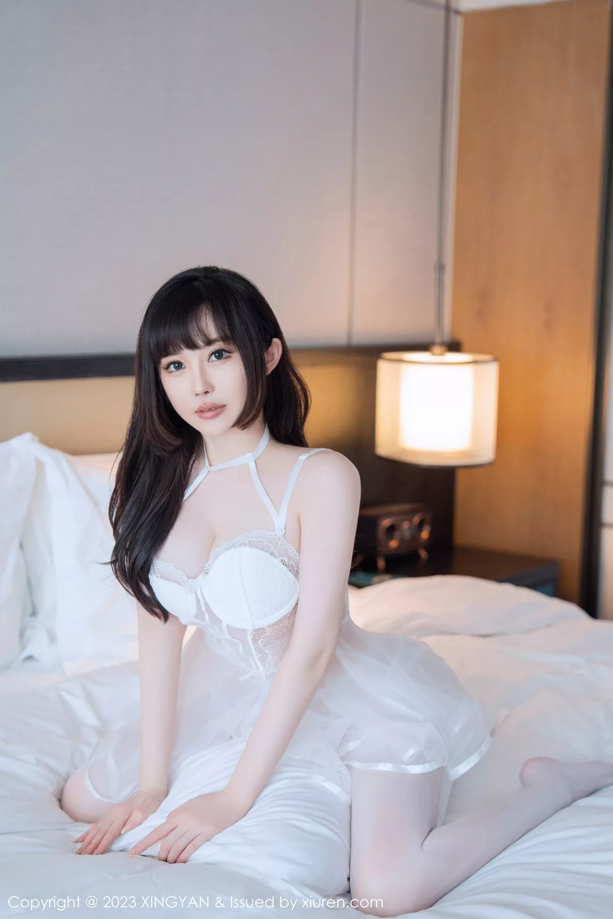 秀人集.com_[XINGYAN星颜社]VOL.179_模特焦糖可可私房床上白色网纱情趣服饰配白丝袜撩人诱惑写真50P