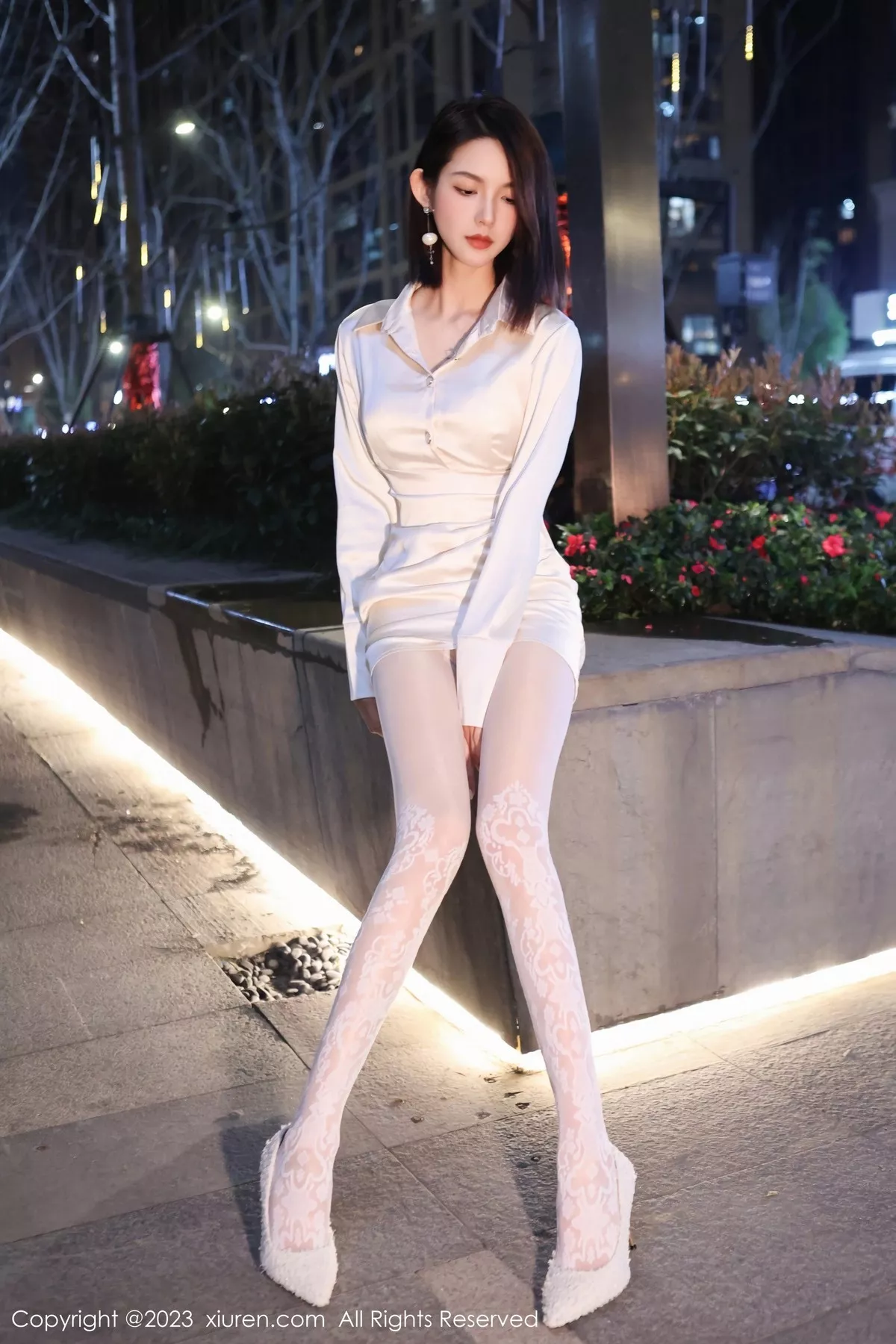 秀人集.com_[XiuRen秀人网]No.6393_模特乔一一脱性感米色连衣短裙露白色内衣秀曼妙身姿诱惑写真92P