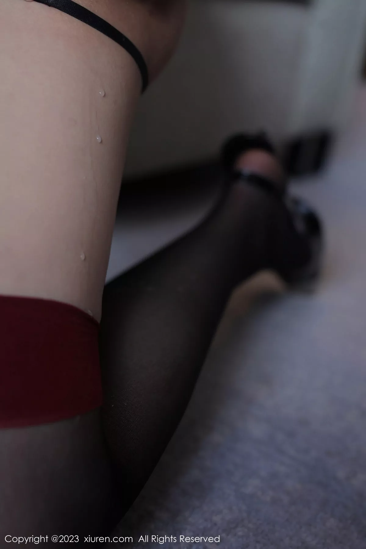 秀人集.com_[XiuRen秀人网]No.6407_模特谢小蒽性感OL装脱制服露紫色蕾丝内衣配超薄黑丝诱惑写真91P