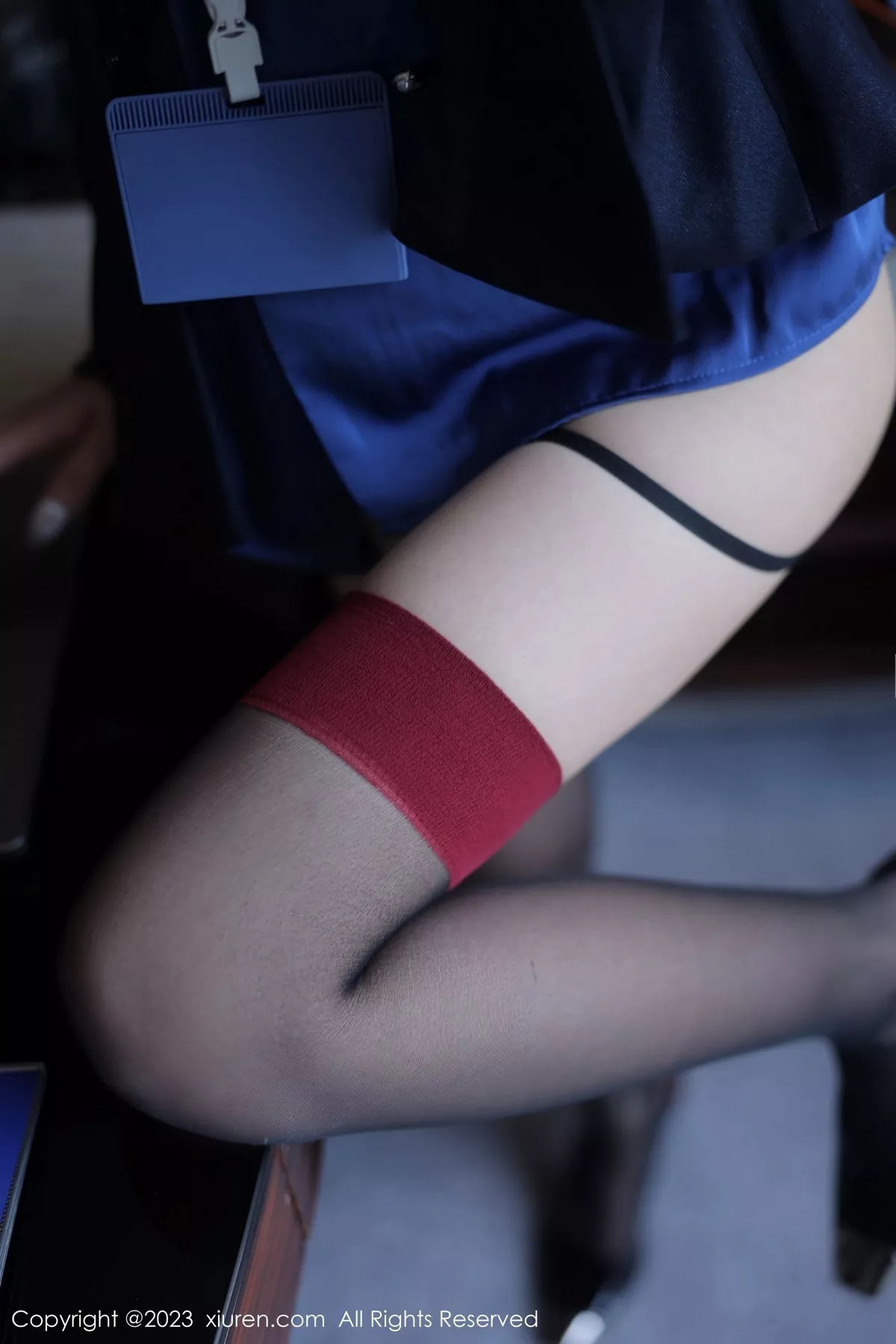 秀人集.com_[XiuRen秀人网]No.6407_模特谢小蒽性感OL装脱制服露紫色蕾丝内衣配超薄黑丝诱惑写真91P