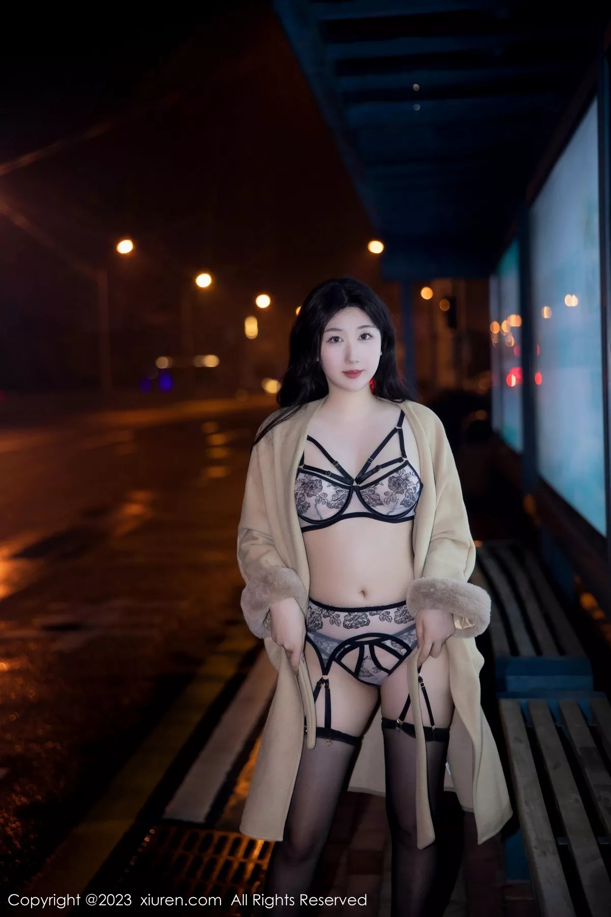 秀人集.com_[XiuRen秀人网]No.6424_模特江真真脱外套露性感蕾丝内衣配黑丝吊袜秀完美身材诱惑写真66P