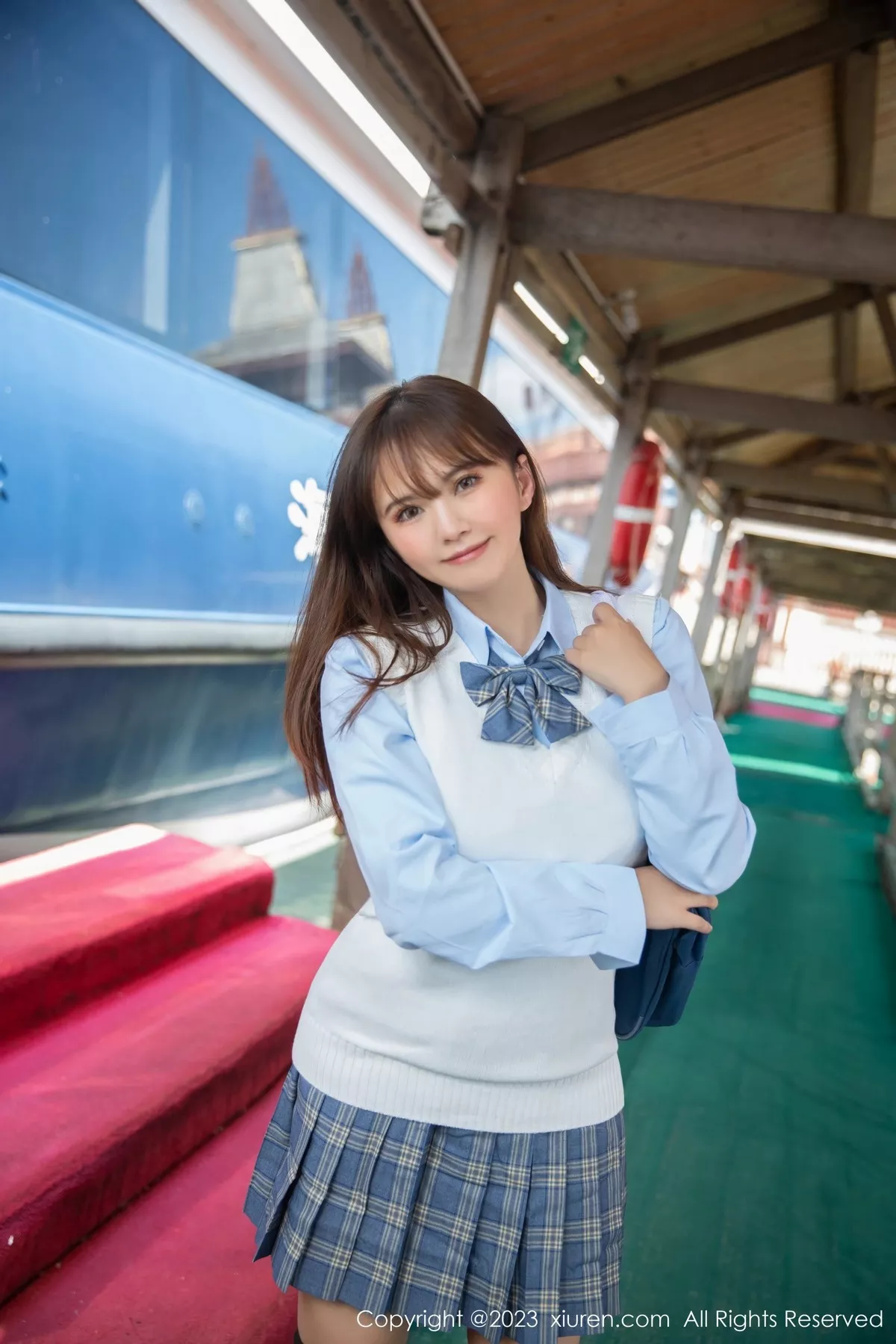 秀人集.com_[XiuRen秀人网]No.6423_模特张思允Nice海边场景淡蓝色上衣配格子裙露浅色内衣诱惑写真81P