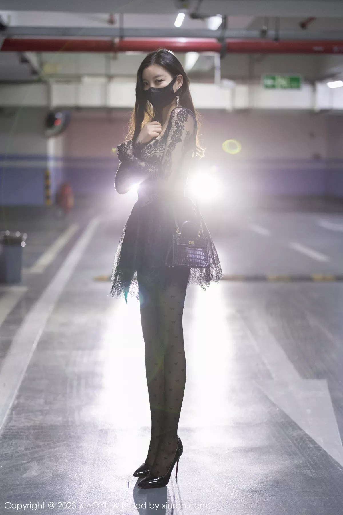 秀人集.com_[XiaoYu画语界]Vol.988_女神杨晨晨Yome性感黑色蕾丝连衣短裙露黑色内衣完美诱惑写真92P