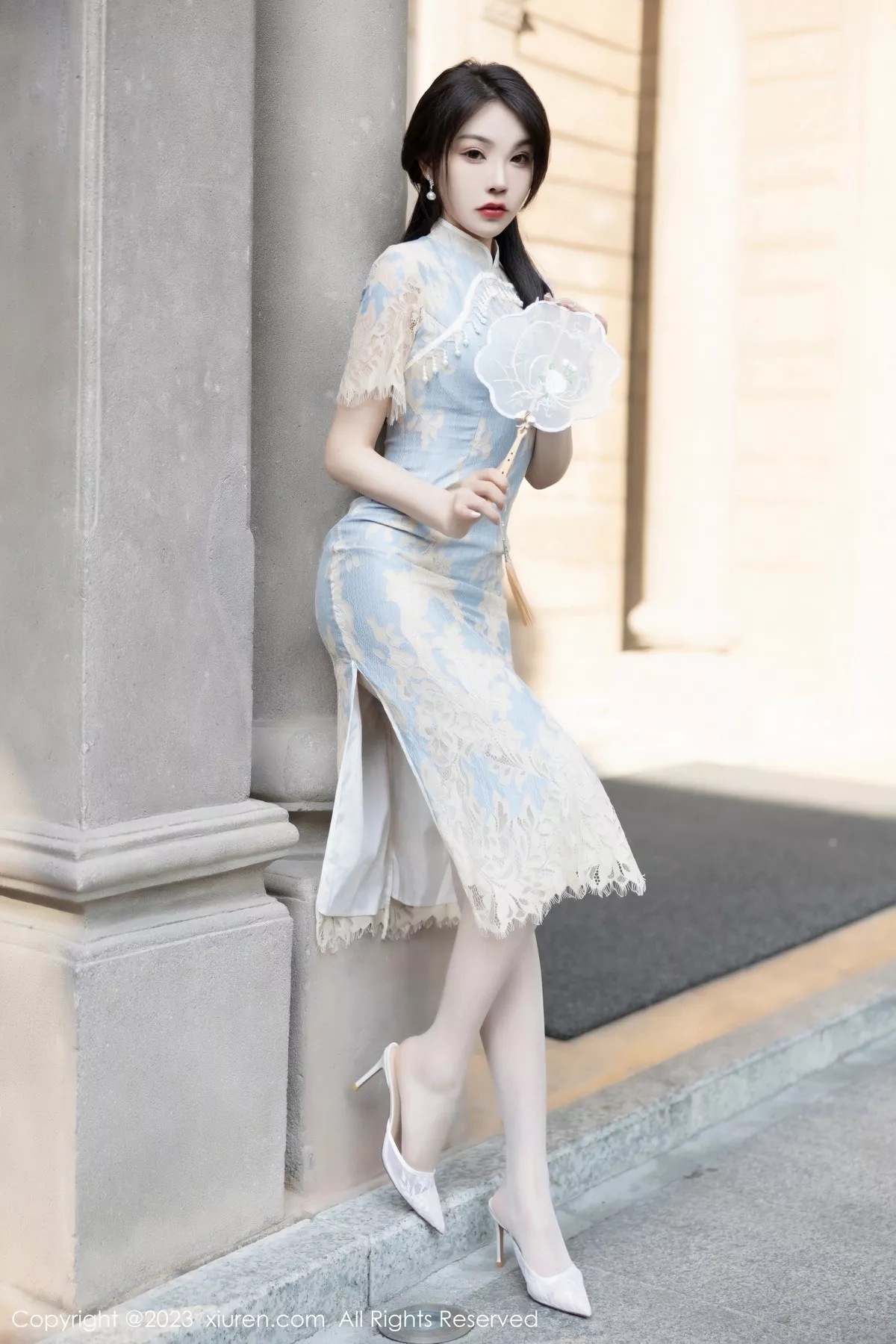 秀人集.com_[XiuRen秀人网]No.6434_女神徐莉芝Booty脱浅色旗袍露蓝浅色蕾丝内衣开档肉丝诱惑写真87P