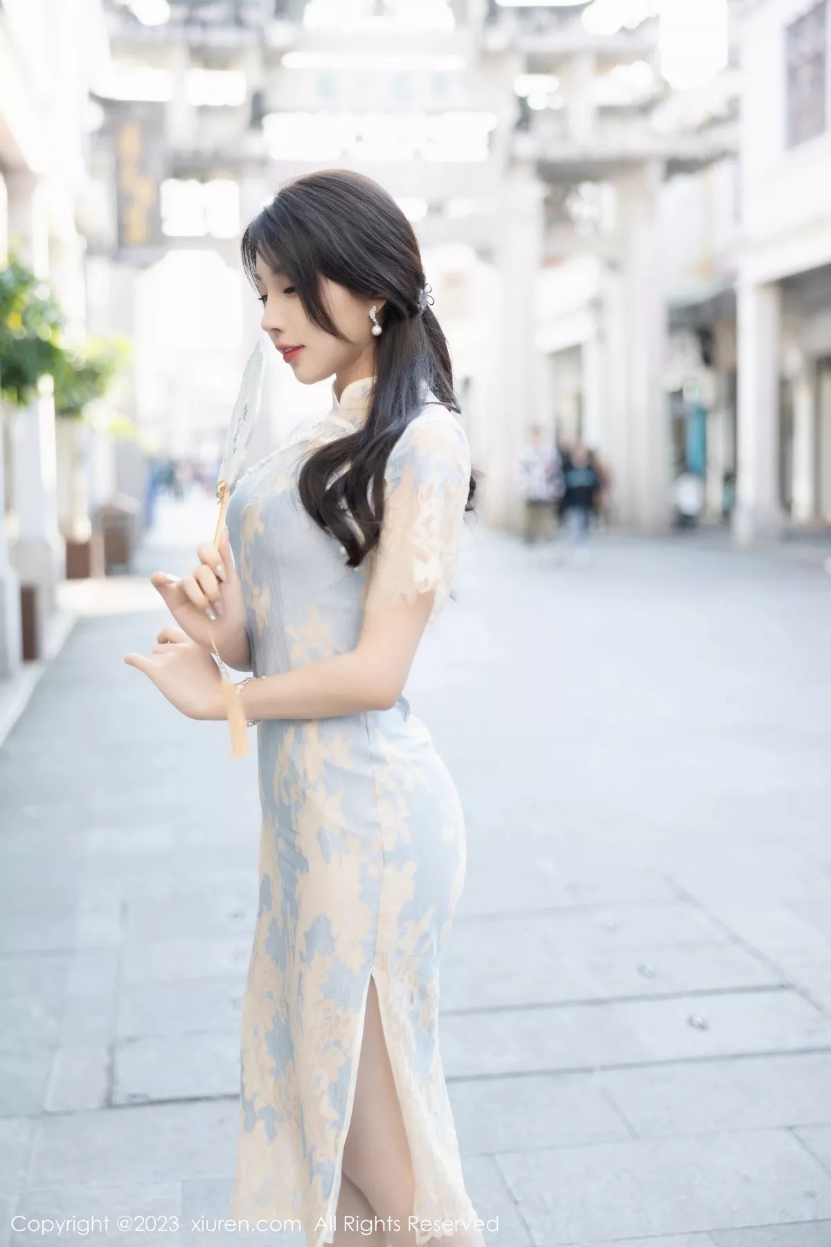 秀人集.com_[XiuRen秀人网]No.6434_女神徐莉芝Booty脱浅色旗袍露蓝浅色蕾丝内衣开档肉丝诱惑写真87P