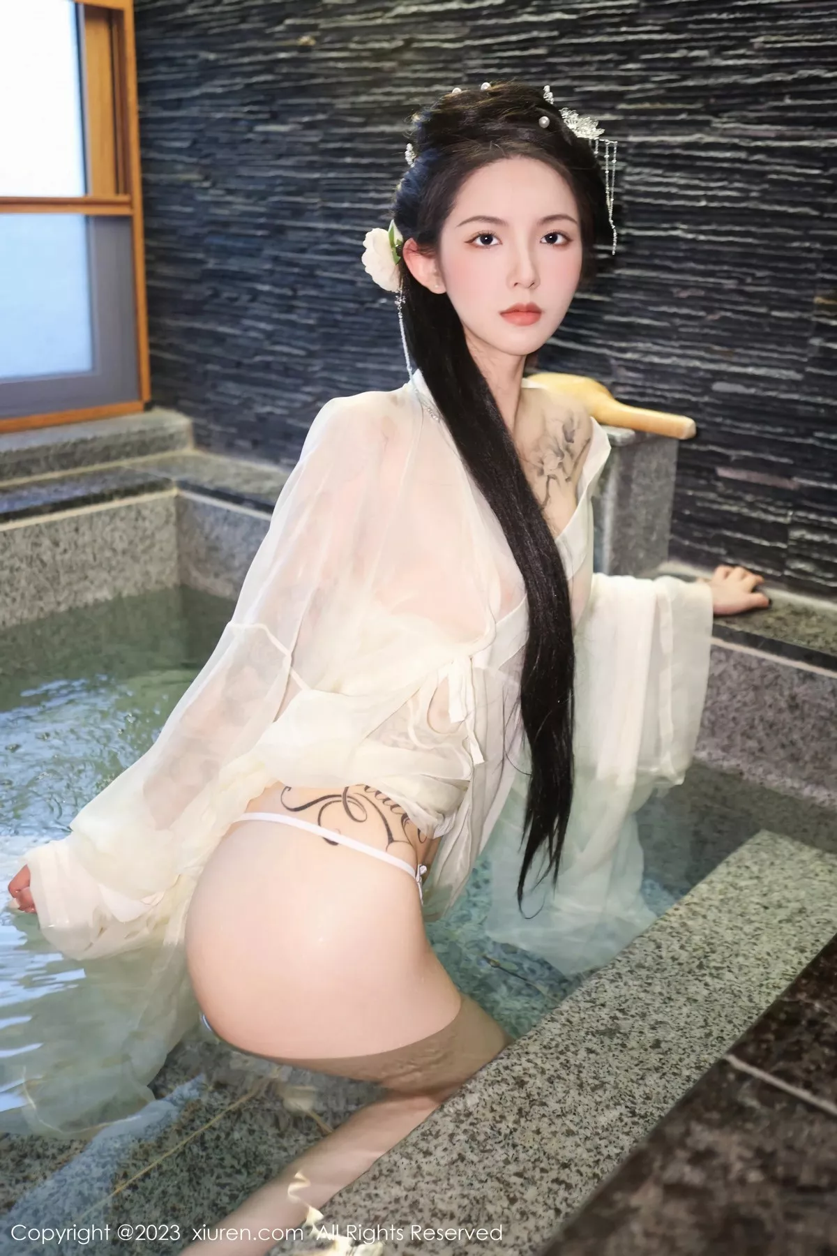 秀人集.com_[XiuRen秀人网]No.6430_模特乔一一温泉浴池白纱轻透古装服饰秀惹火身材极致诱惑写真82P