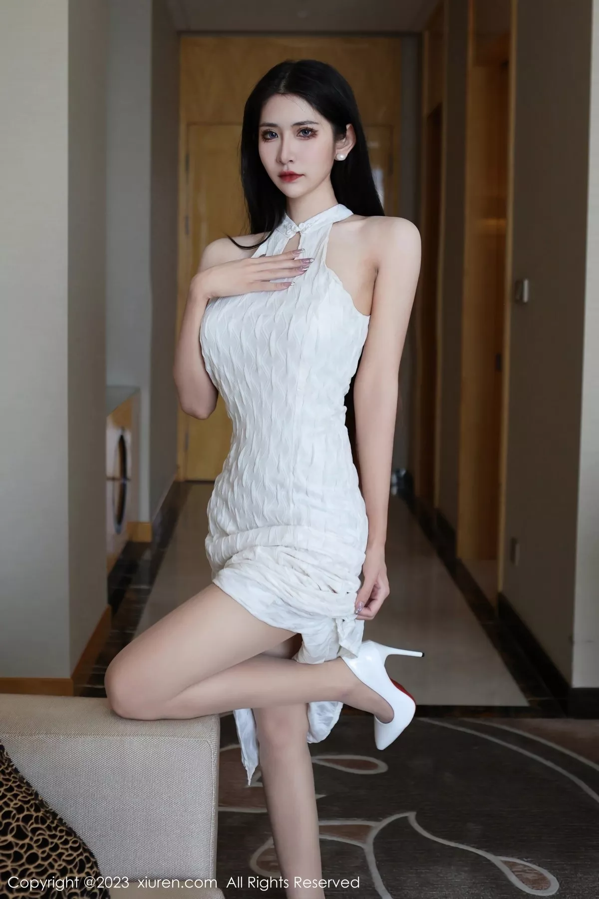 秀人集.com_[XiuRen秀人网]No.6438_模特依娜Yina脱连衣长裙裤露性感白色内衣配开档肉丝诱惑写真90P