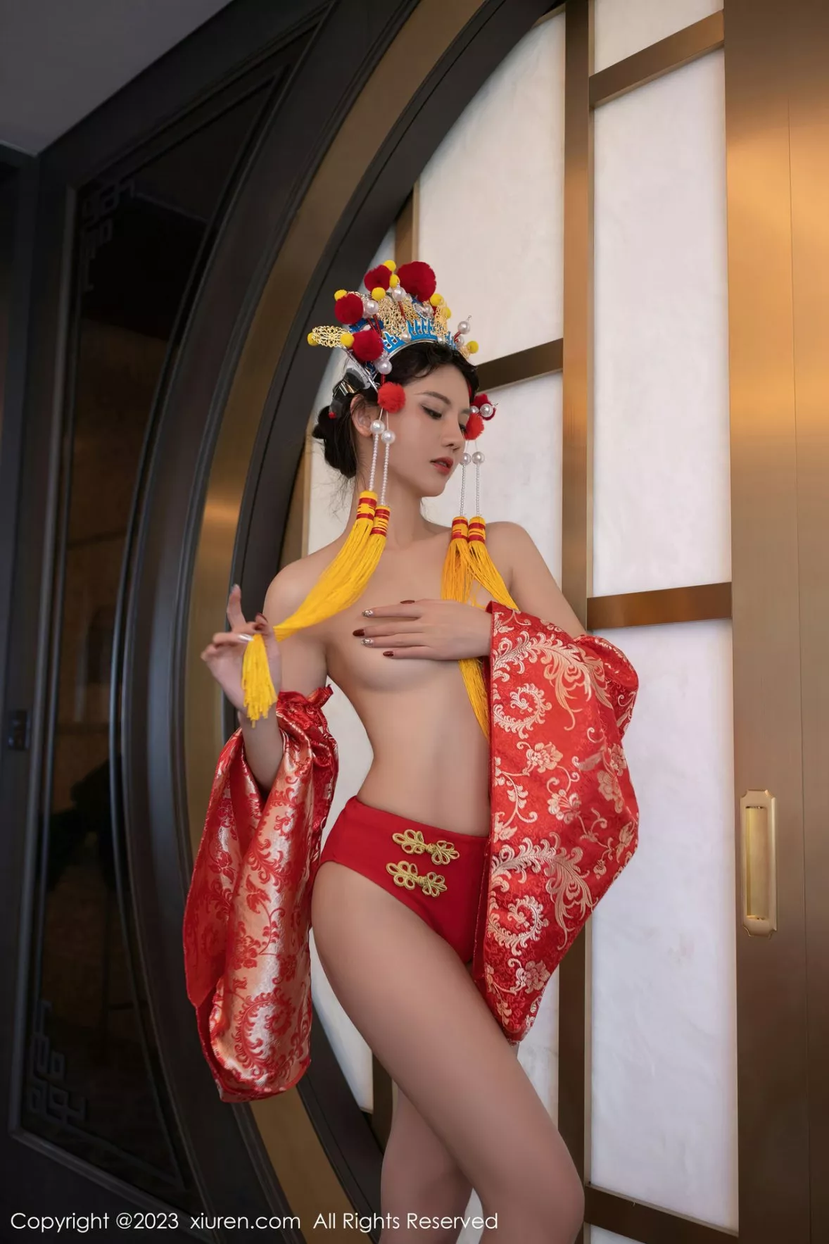 秀人集.com_[XiuRen秀人网]No.6308_模特就是阿朱啊喜庆花嫁主题私房半脱露曼妙绝美身姿诱惑写真81P