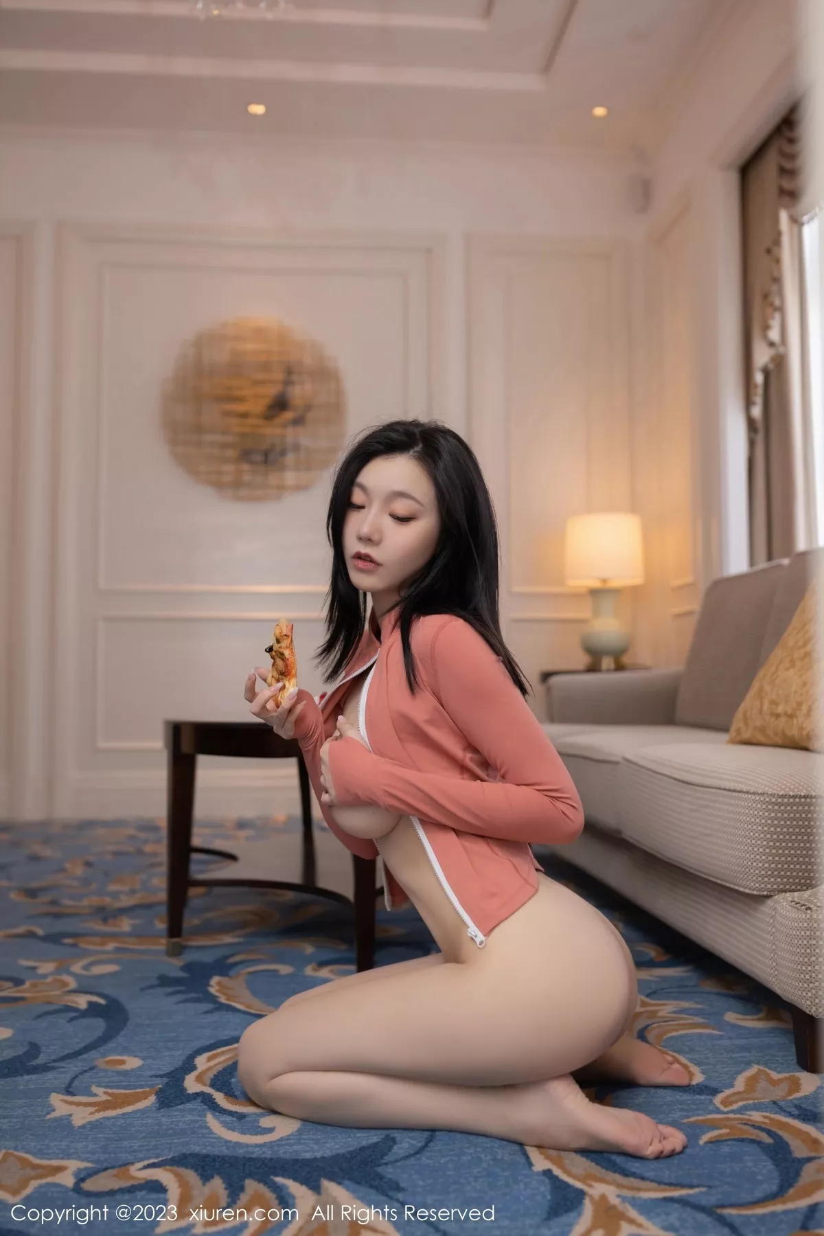 秀人集.com_[XiuRen秀人网]No.6487_模特安然anran粉色运动上衣配黑短裙半脱露蕾丝内衣诱惑写真82P