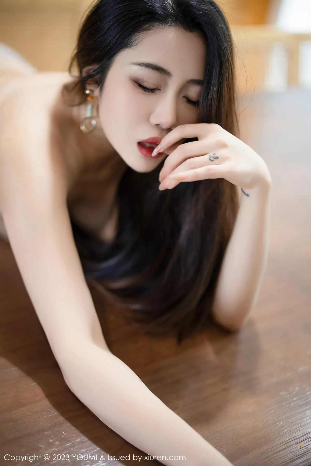 秀人集.com_[YouMi尤蜜荟]Vol.920_模特严利娅Yuliya轻透情趣薄纱配超薄肉丝秀惹火身材诱惑写真56P