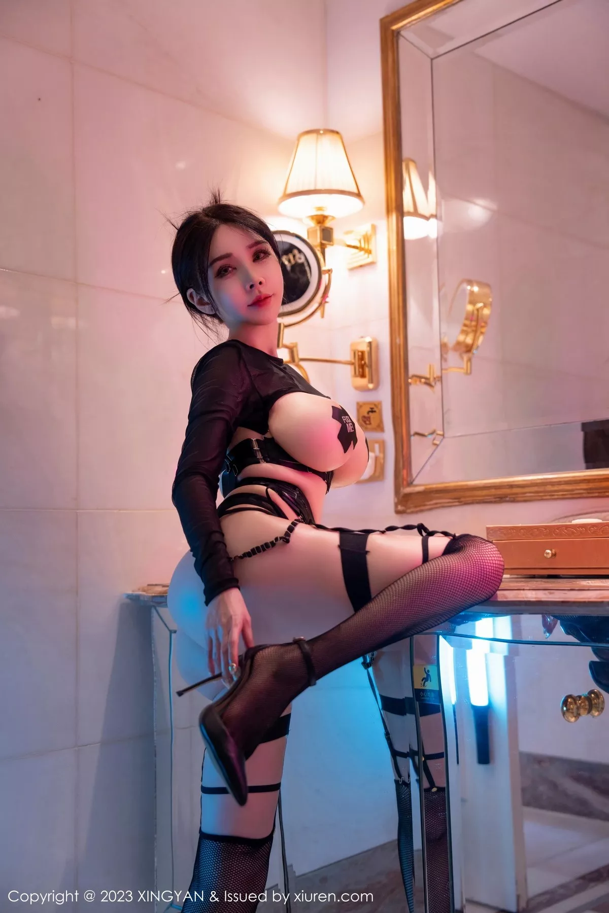 秀人集.com_[XINGYAN星颜社]VOL.188_模特潘娇娇私房性感黑色情趣服饰露傲人豪乳遮点极致诱惑写真79P