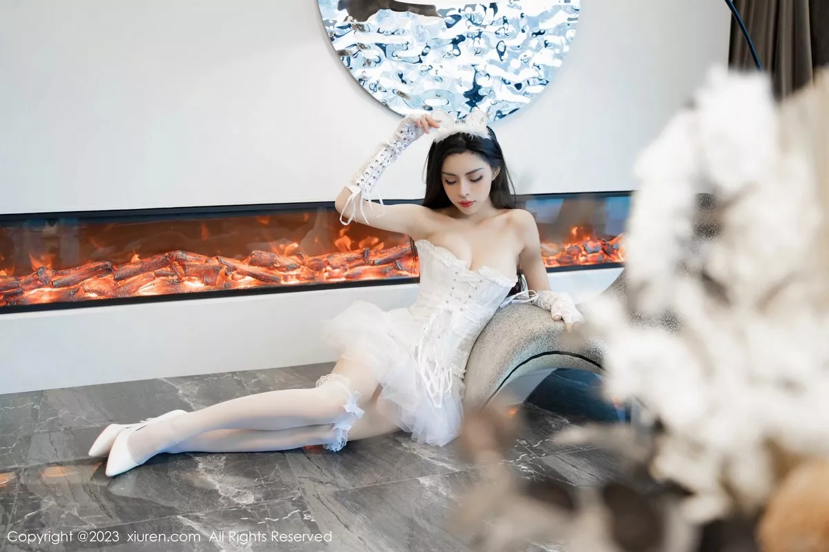 秀人集.com_[XiuRen秀人网]No.6543_模特王薇薇性感白色网纱裙配白色丝袜秀曼妙身姿迷人诱惑写真59P