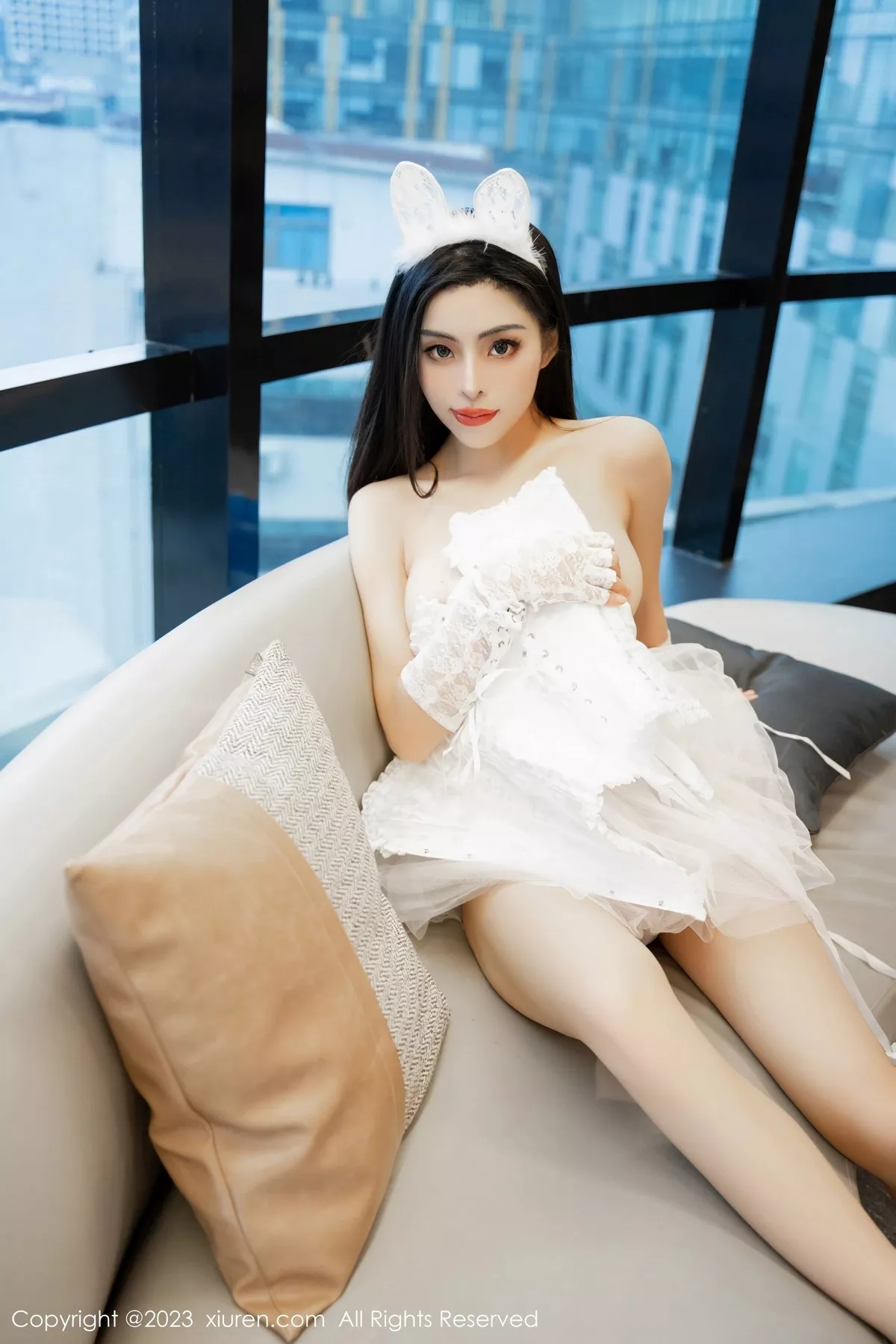 秀人集.com_[XiuRen秀人网]No.6543_模特王薇薇性感白色网纱裙配白色丝袜秀曼妙身姿迷人诱惑写真59P
