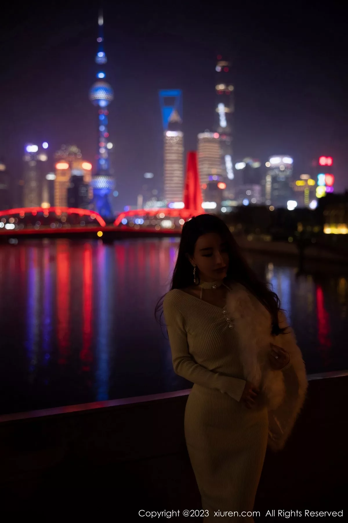 秀人集.com_[XiuRen秀人网]No.6544_模特雨儿1494性感白色连身长裙露黑色内衣秀丰腴身材诱惑写真85P