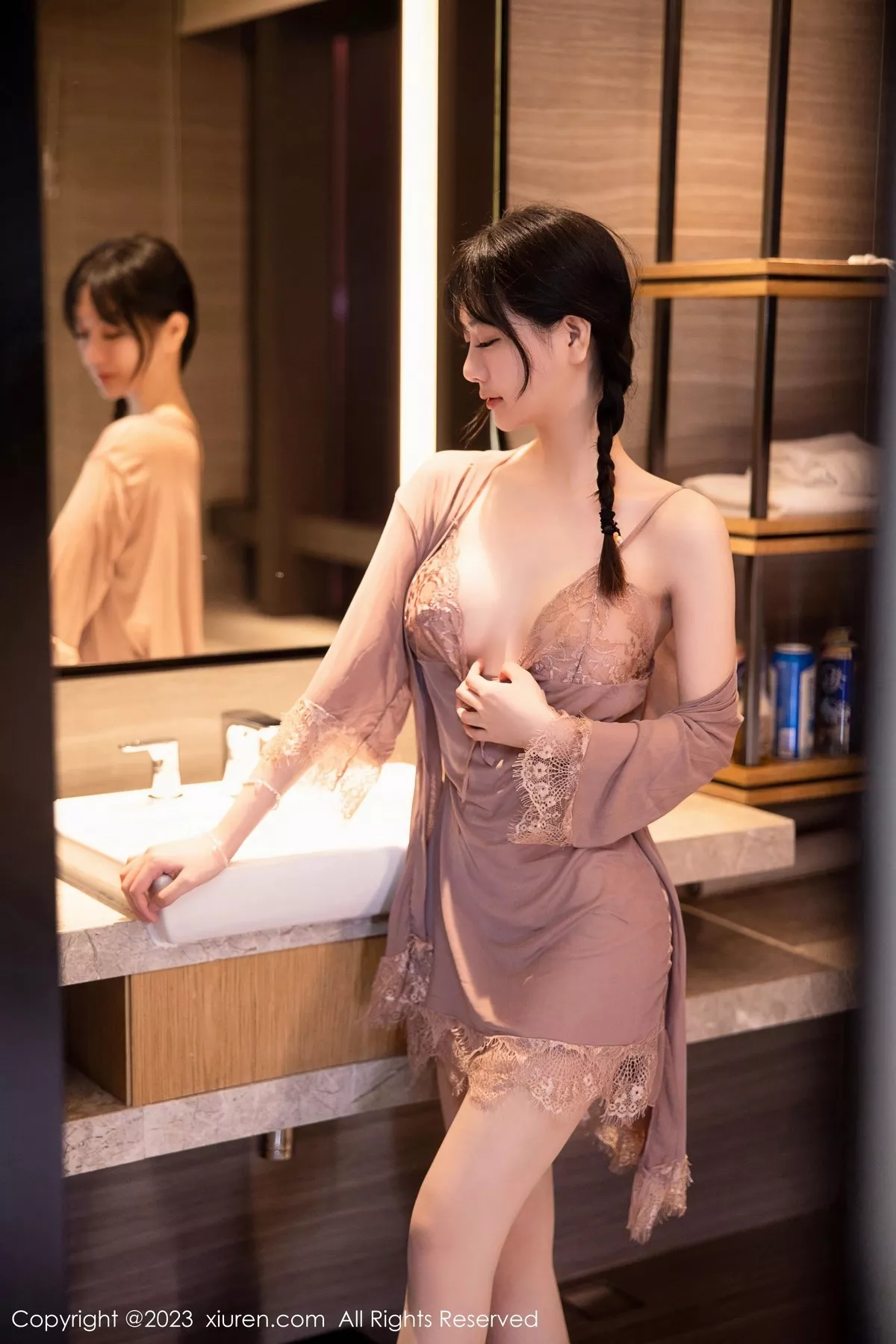 秀人集.com_[XiuRen秀人网]No.6558_模特谢小蒽私房浴室红灰色轻透薄纱睡裙配超薄肉丝湿身诱惑写真79P