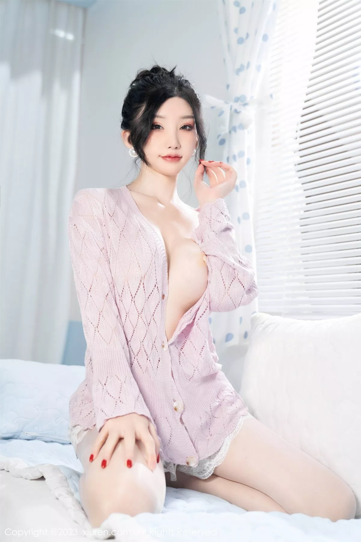 秀人集.com_[XiuRen秀人网]No.6580_女神周于希Sally性感粉色服饰配超薄肉丝半脱露豪乳遮点诱惑写真80P