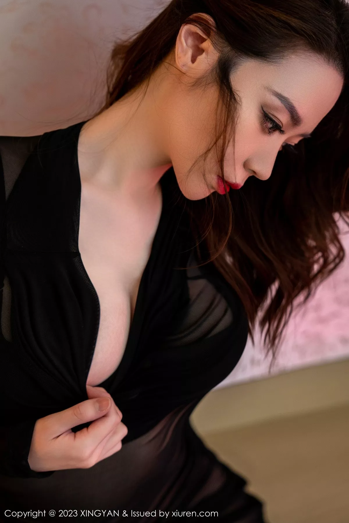 秀人集.com_[XINGYAN星颜社]VOL.186_模特梦心玥性感黑色网纱连衣裙露黑色内衣秀曼妙身姿诱惑写真81P