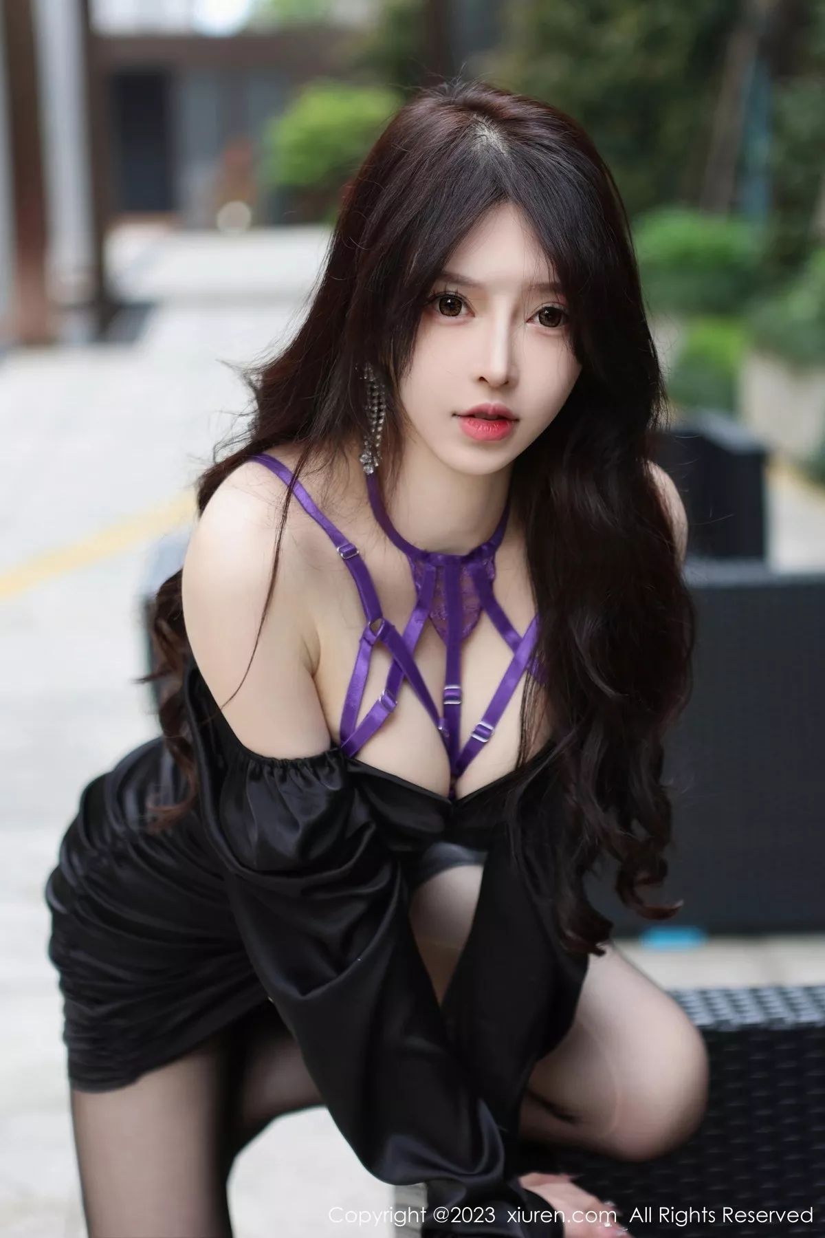 秀人集.com_[XiuRen秀人网]No.6638_模特玉兔miki性感黑色露肩连身裙露紫色蕾丝内衣完美诱惑写真83P