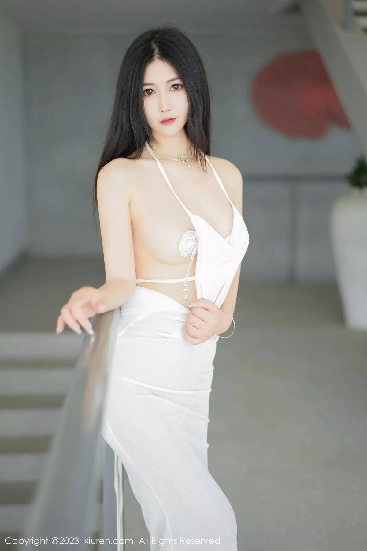 秀人集.com_[XiuRen秀人网]No.6678_模特laura阿姣户外泳池大尺度露傲人豪乳血滴子遮点诱惑写真83P